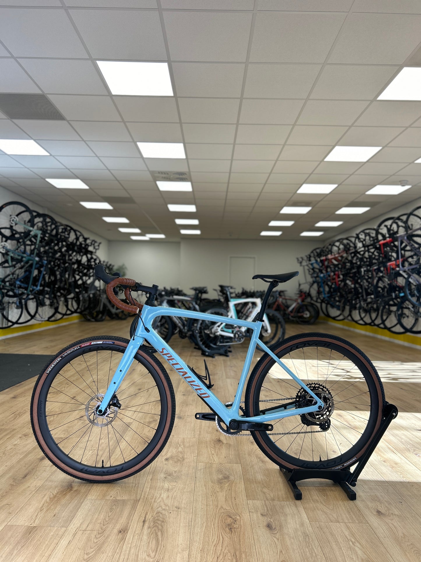 Specialized Diverge Expert AXS Carbon Disc Gravel