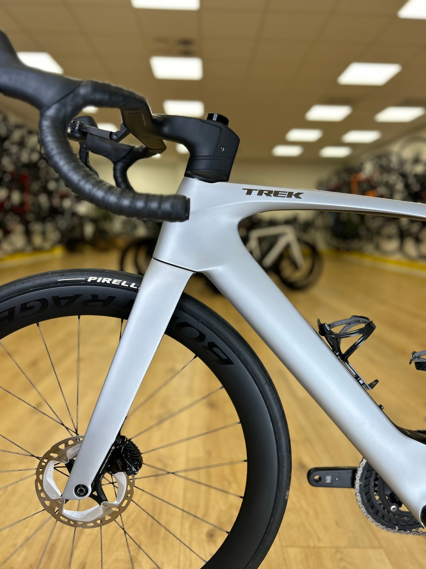 500km Trek Madone SLR 6 Carbon Disc Racefiets