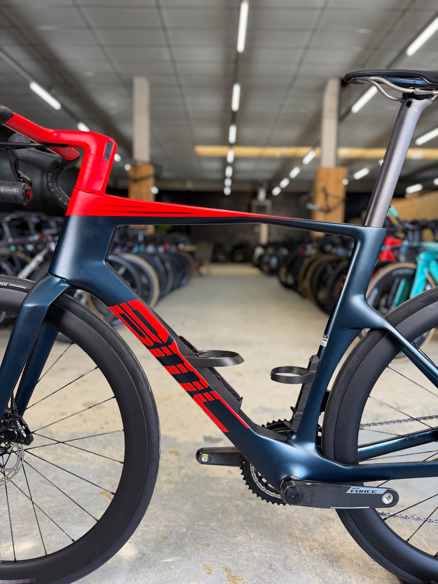 NIEUW BMC TeamMachine R01 AXS Carbon Racefiets