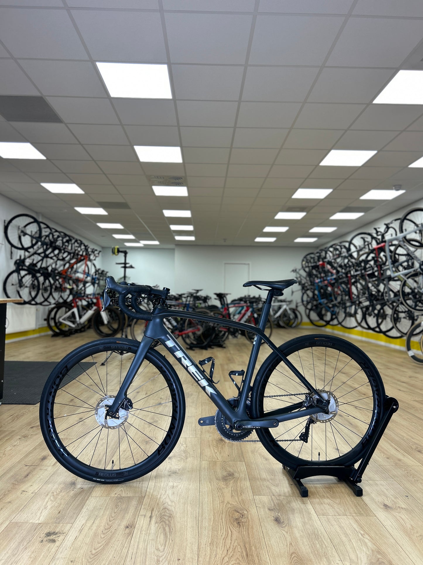 Trek Domane SL7 Di2 Carbon Racefiets
