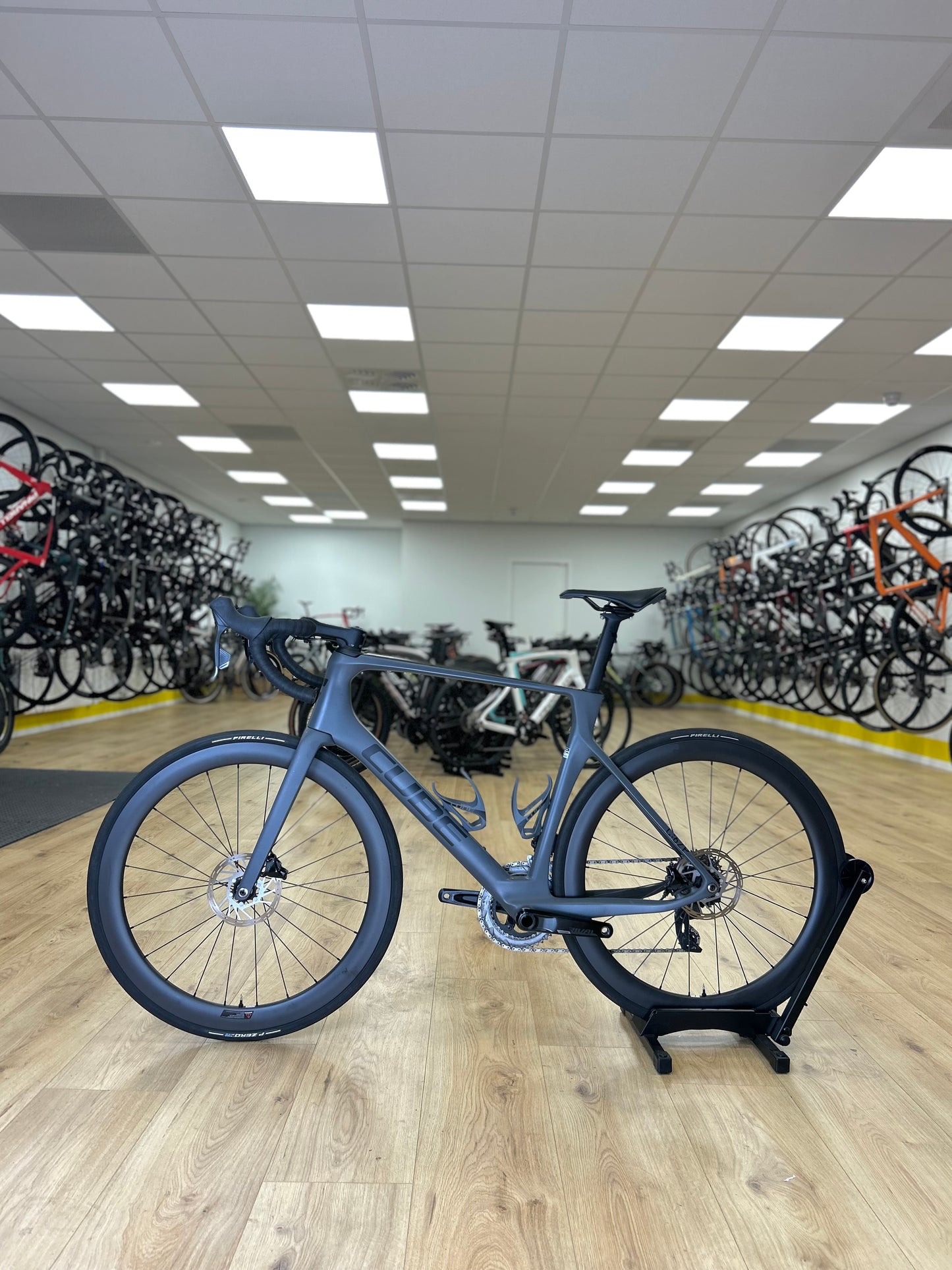 Cube Agree AXS Carbon Disc Racefiets