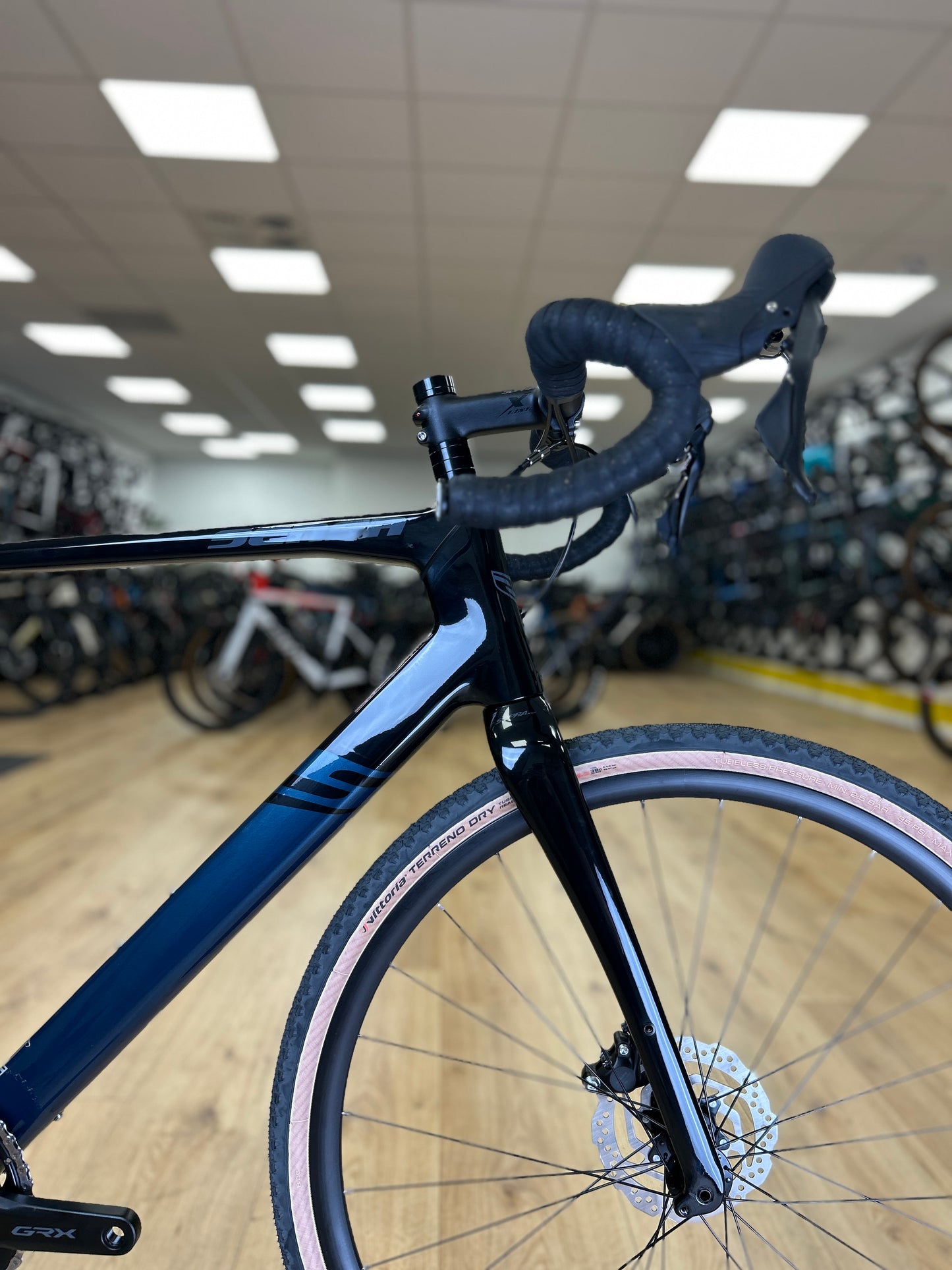 0km Showroom Model Sensa Giulia Pro Gravel