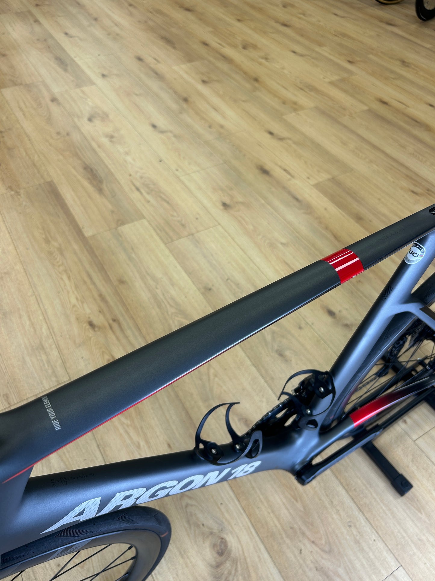Argon 18 Nitrogen Di2 Carbon Racefiets