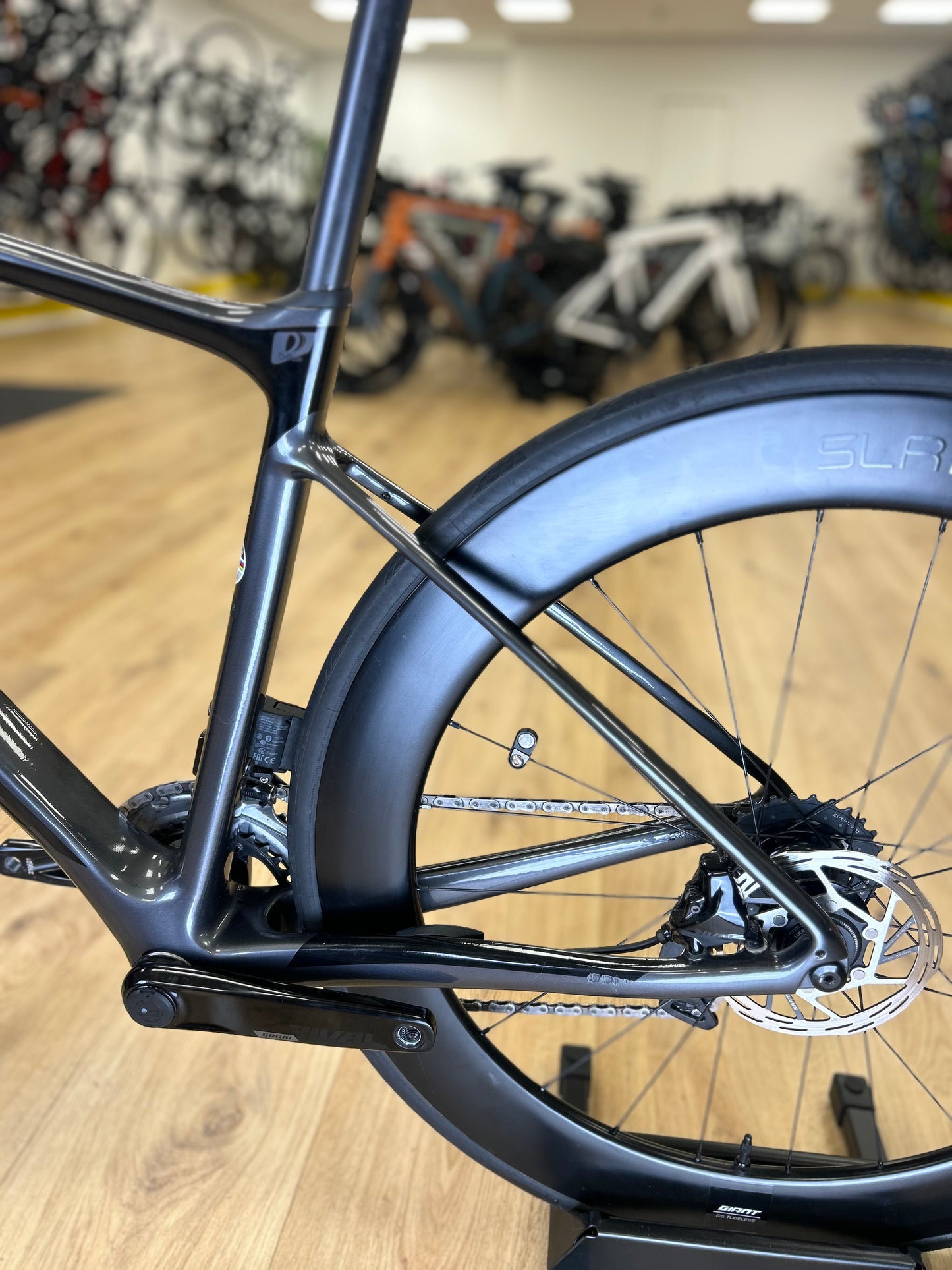 Giant Defy advanced pro 2 AXS Carbon Racefiets