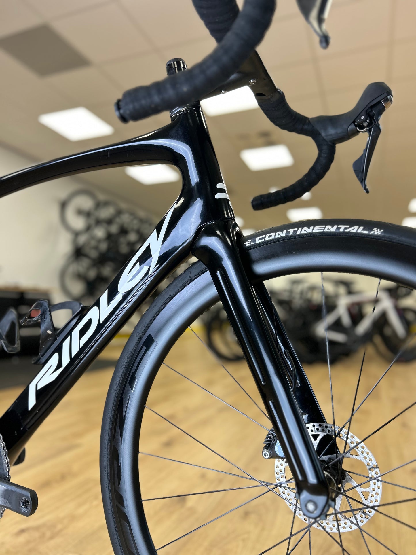 Ridley Noah Ultegra Carbon Disc Racefiets