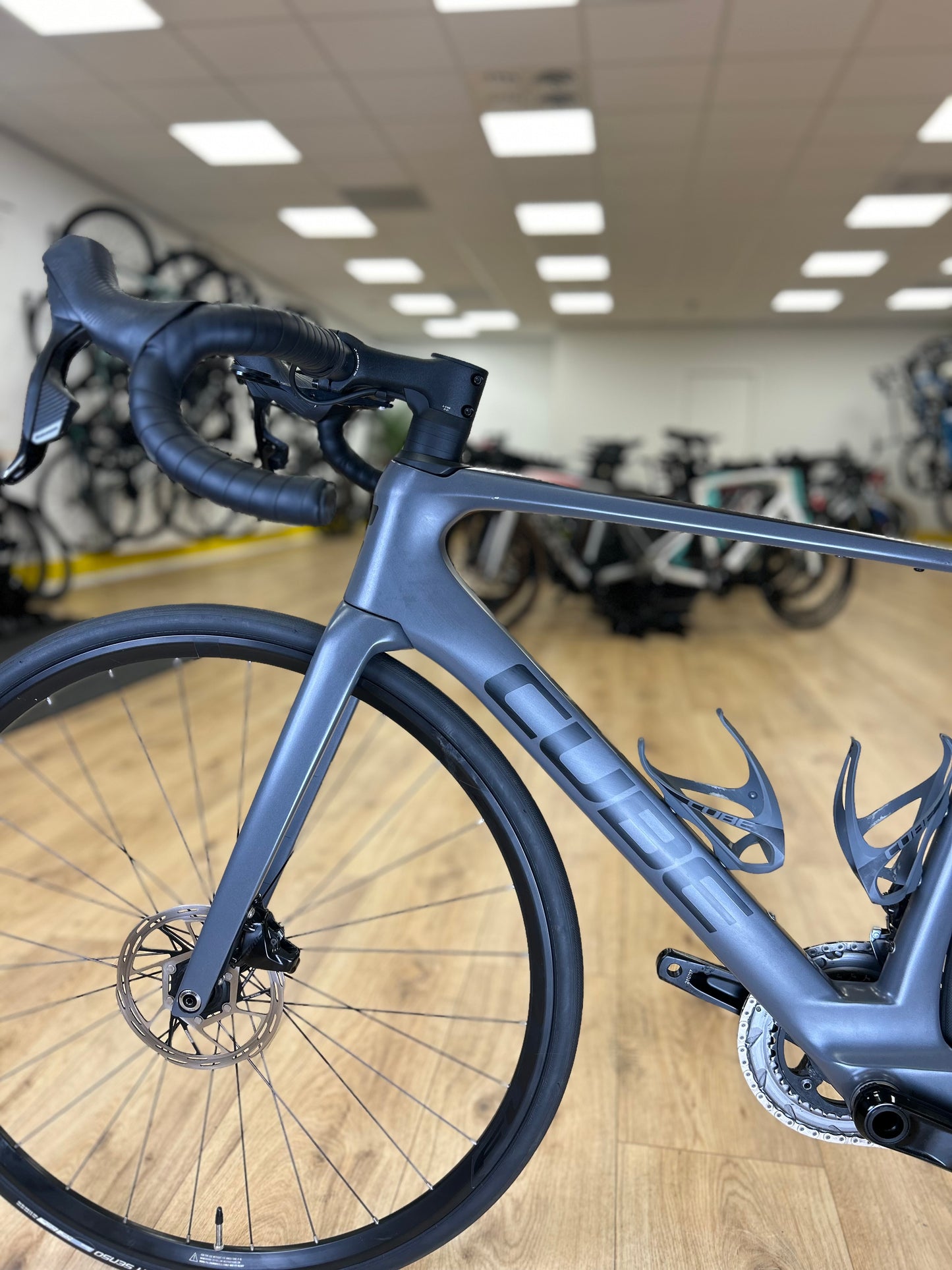 Cube Agree C62 AXS Carbon Disc Racefiets
