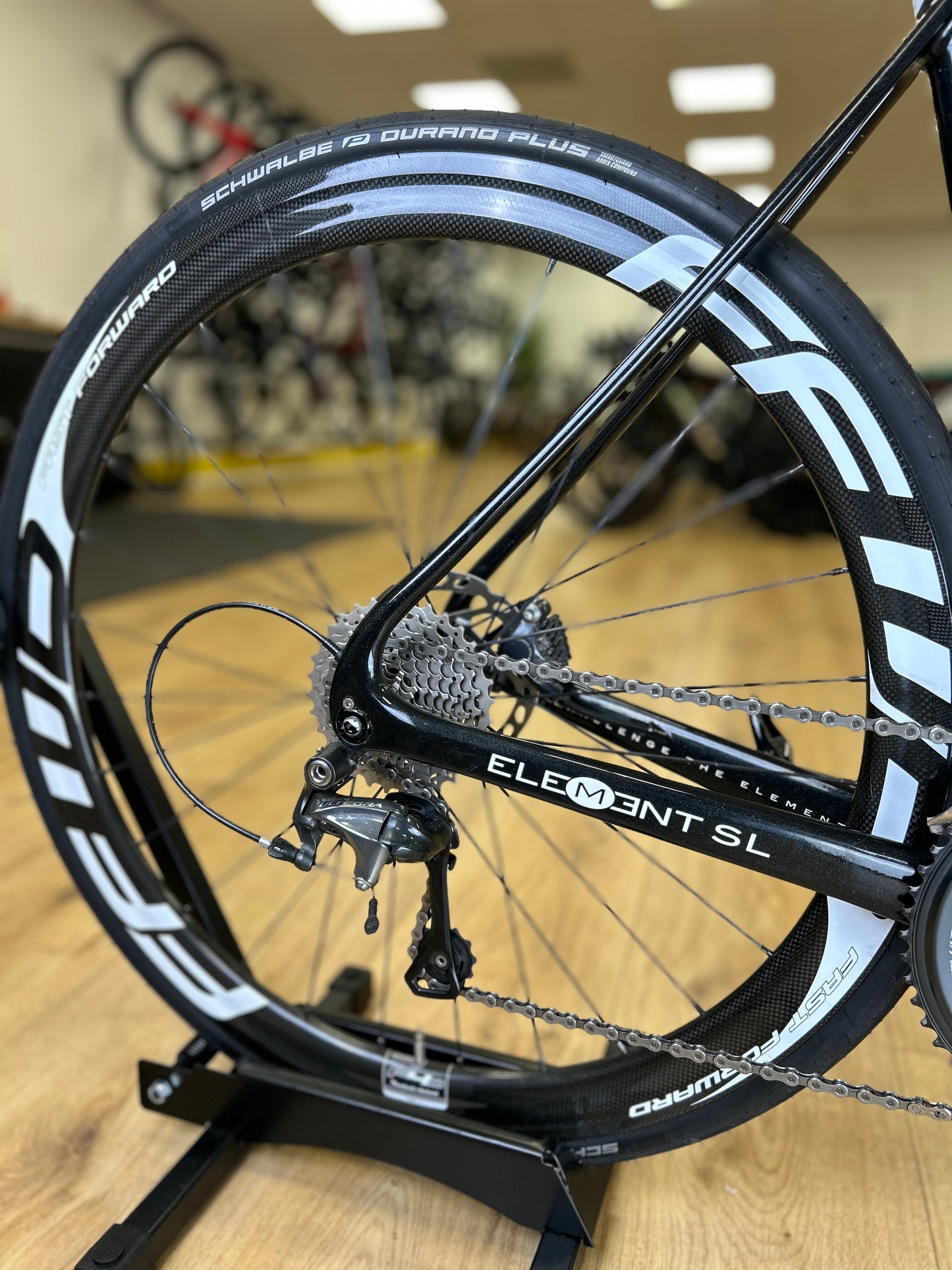 Isaac Element FFWD Ultegra Carbon Disc Racefiets