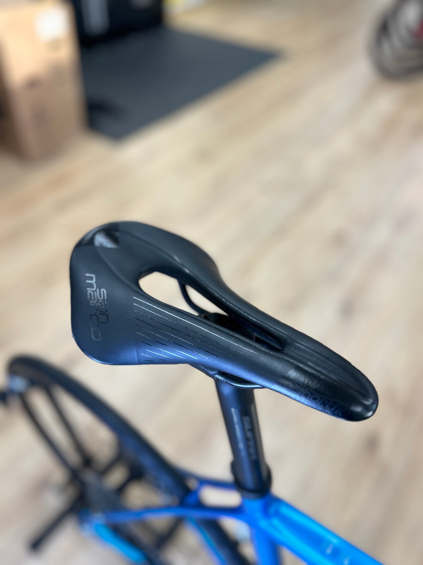 Sensa Giulia G3 Di2 Ultegra Carbon Road Bike