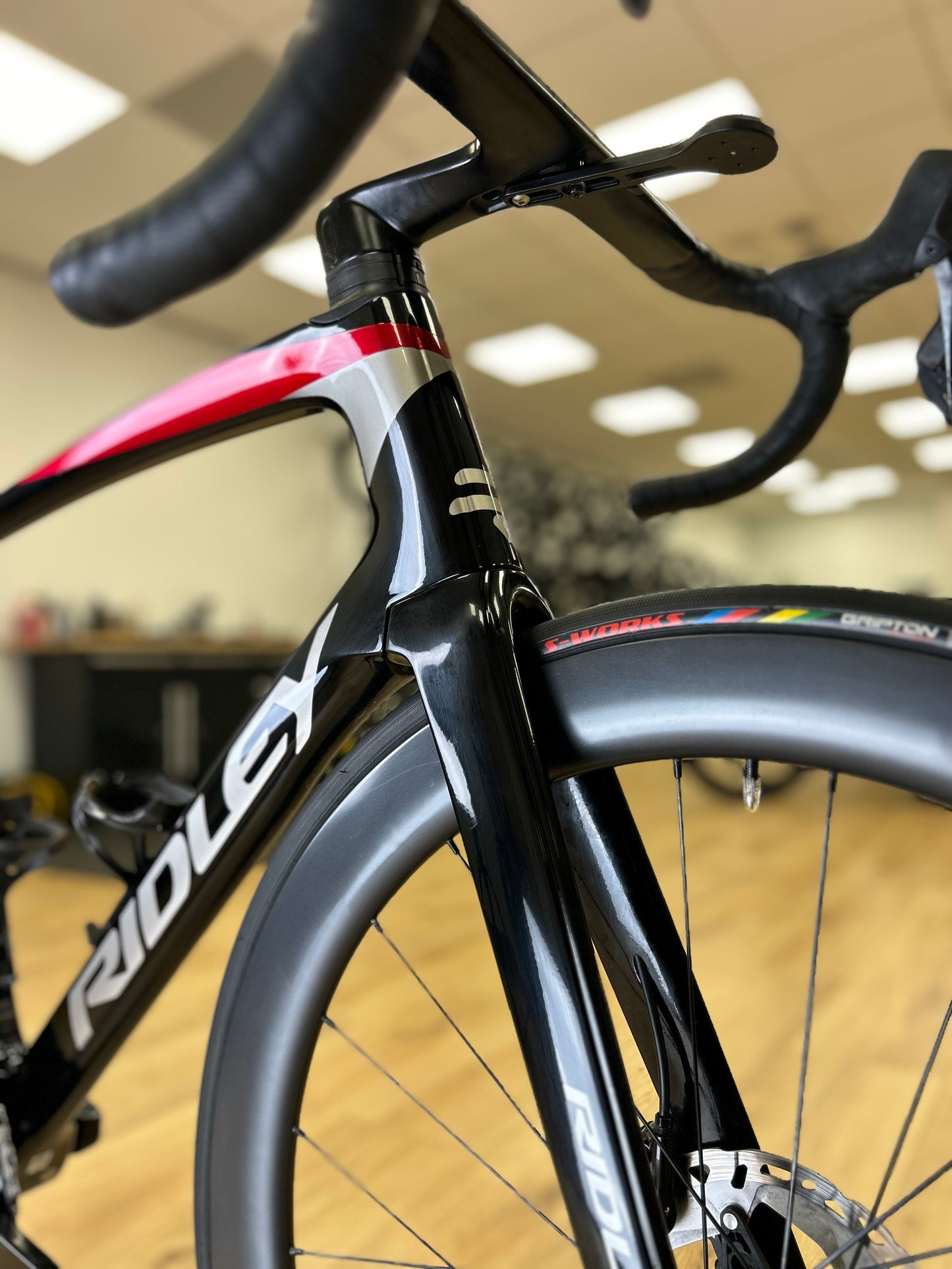 Ridley Noah Di2 Carbon Disc Racefiets