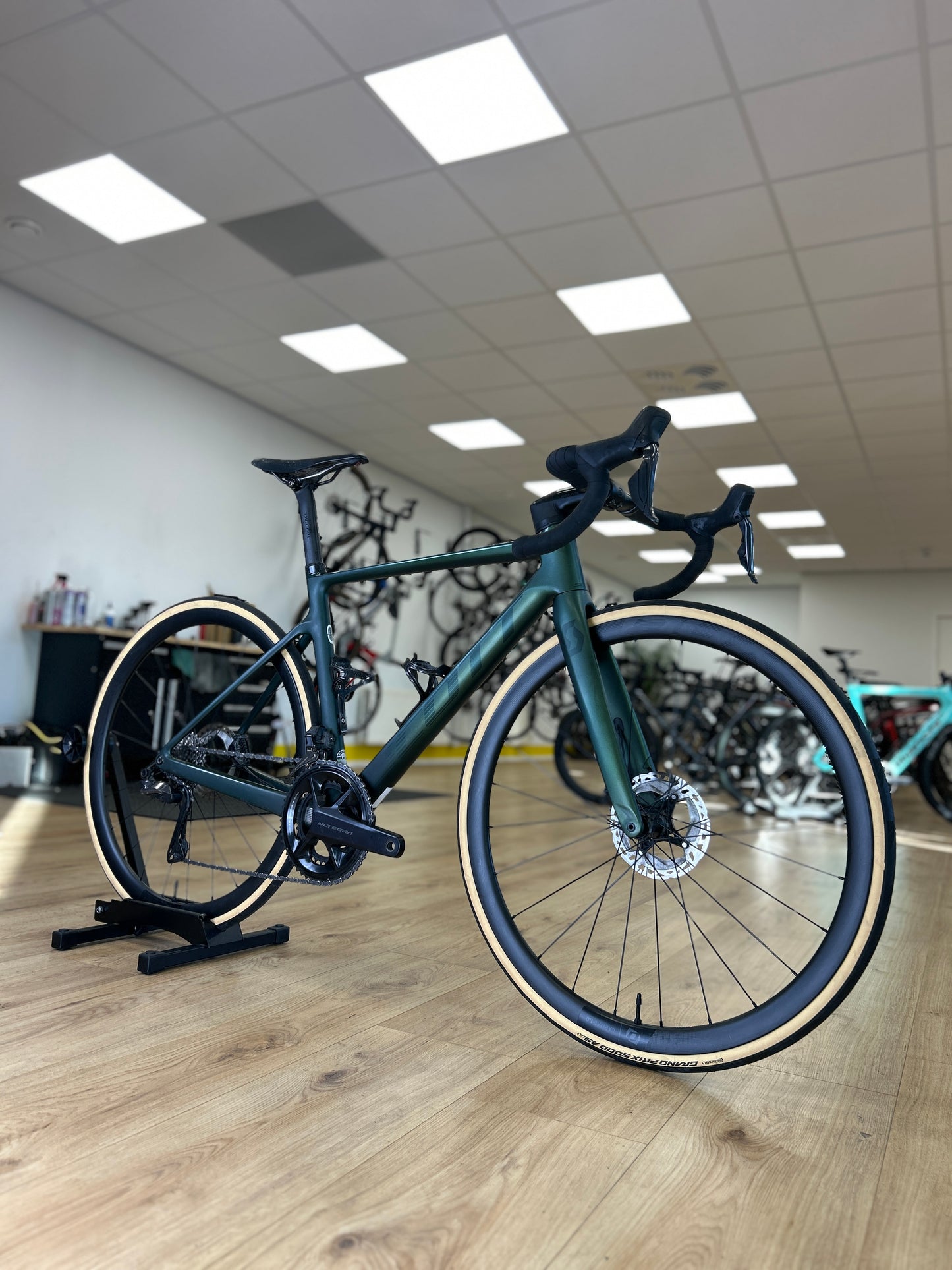 Scott Addict RC15 Carbon Disc Racefiets