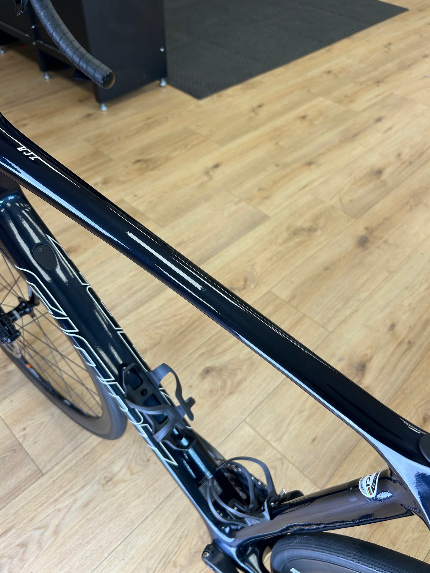 250km Giant TCR Advanced 1+ Di2 Carbon Racefiets