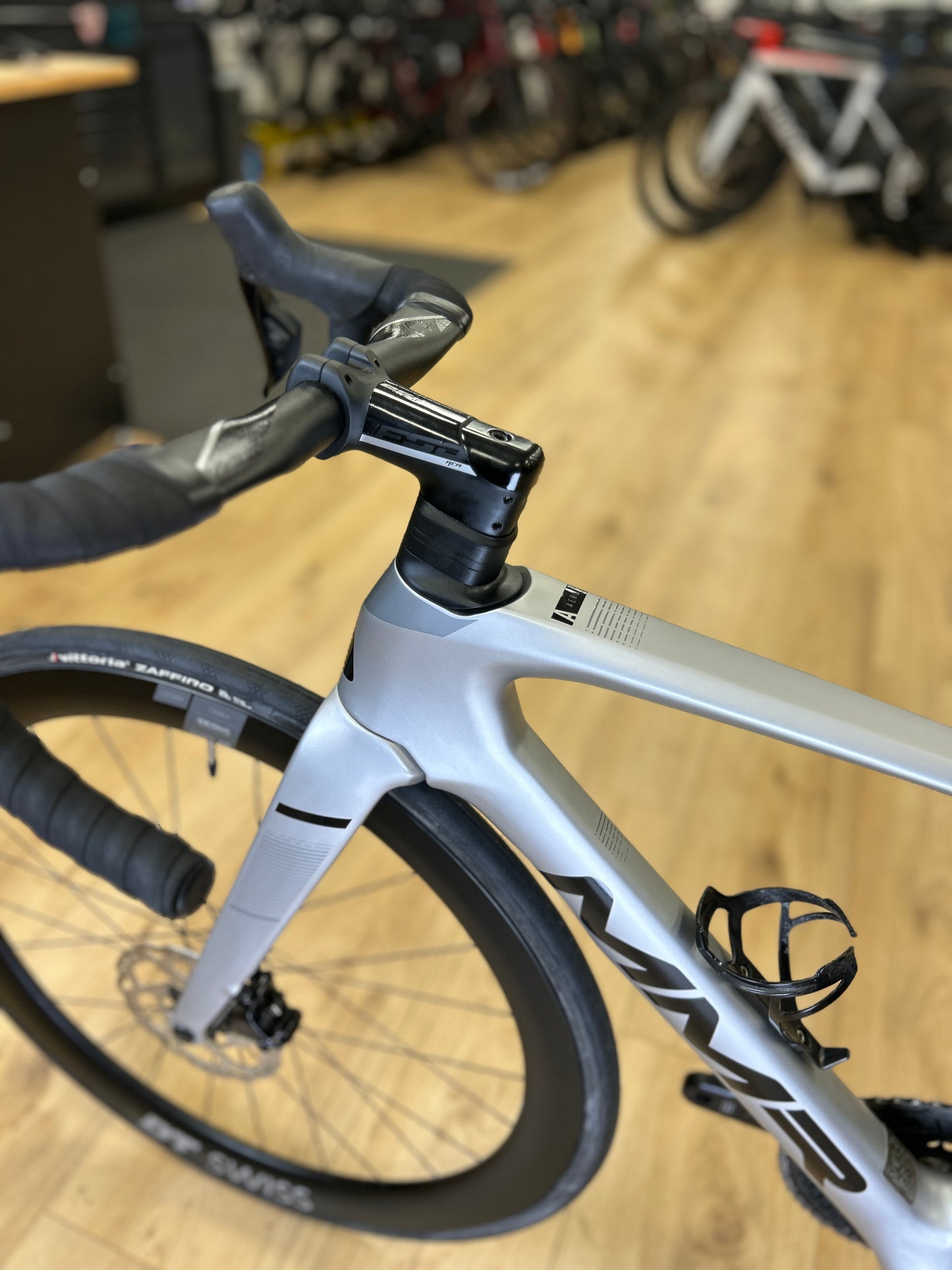 MMR Aero Adrenaline Di2 Carbon Racefiets