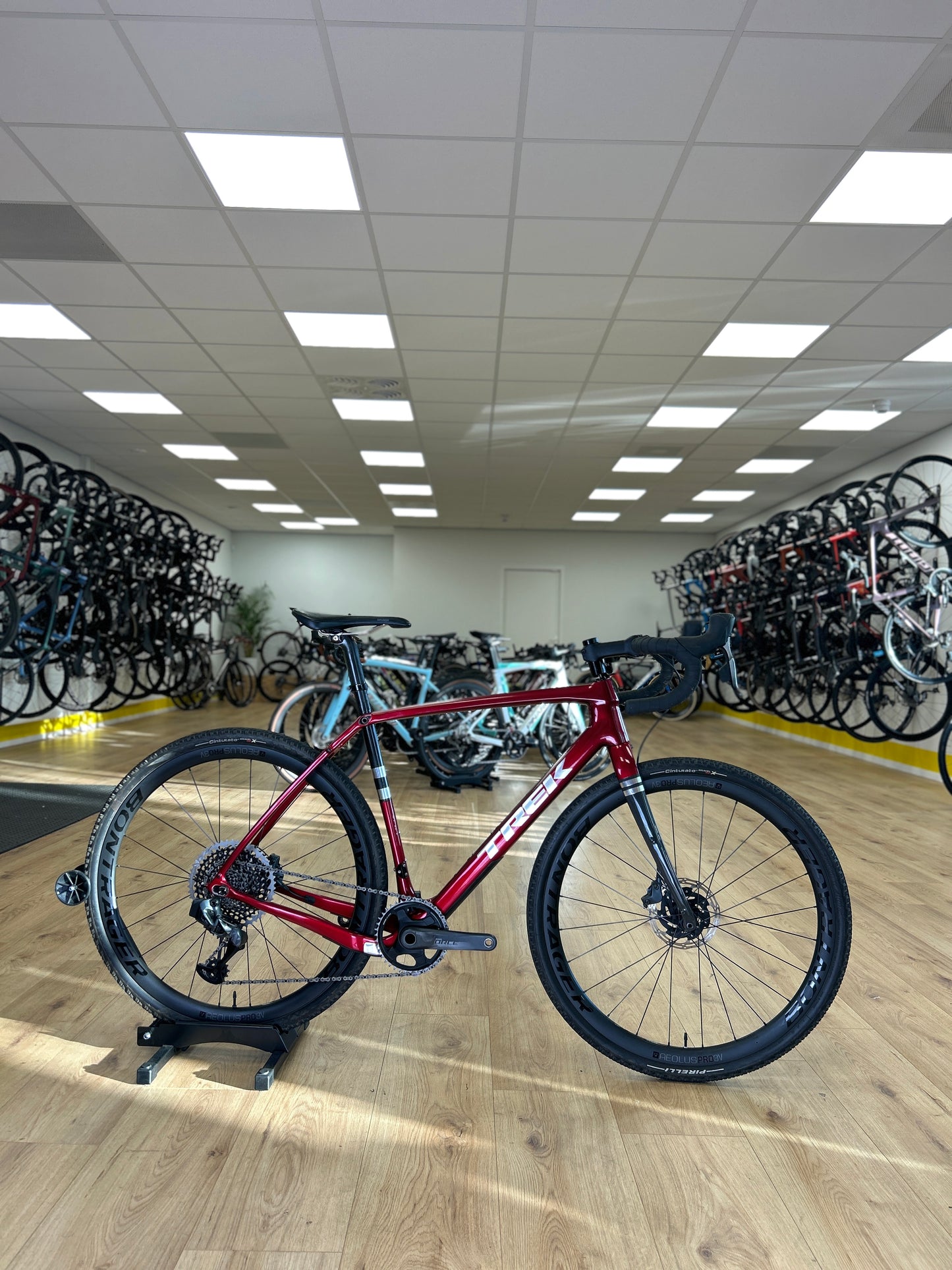 Trek Checkpoint SL7 Carbon Disc Racefiets