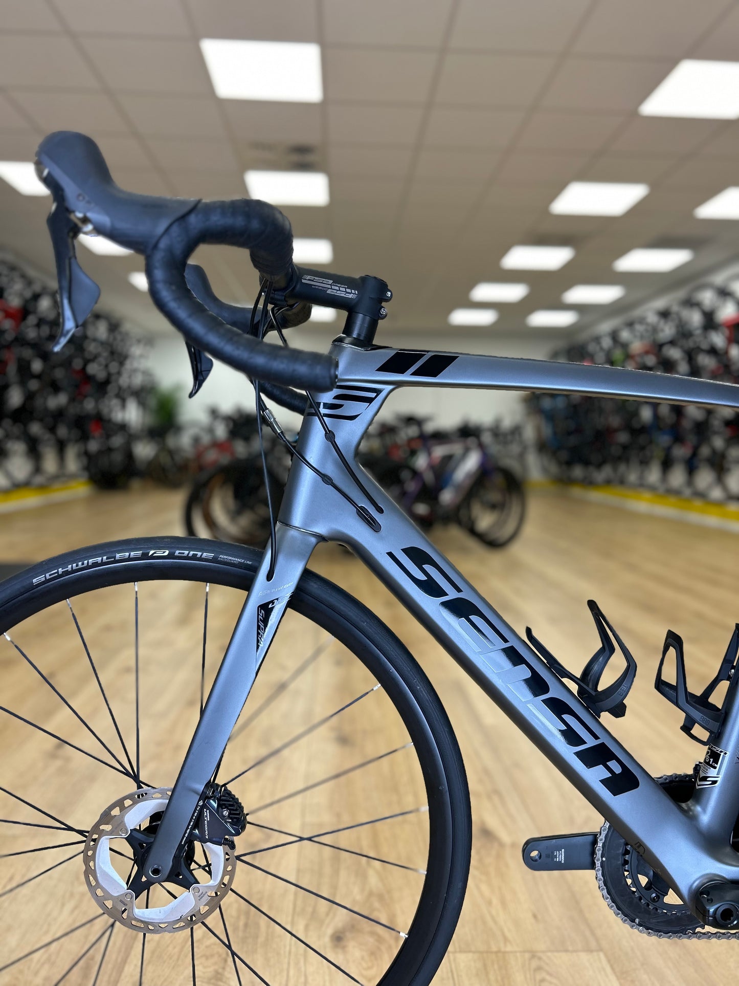 Sensa Giulia Evo MT61 Ultegra Carbon Disc Road Bike