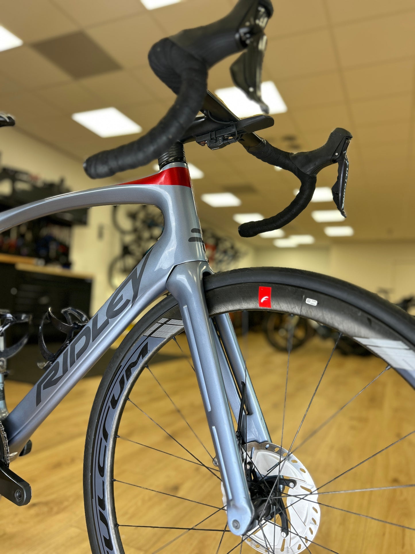 Ridley Noah Aero+ DI2 Carbon Disc Racefiets