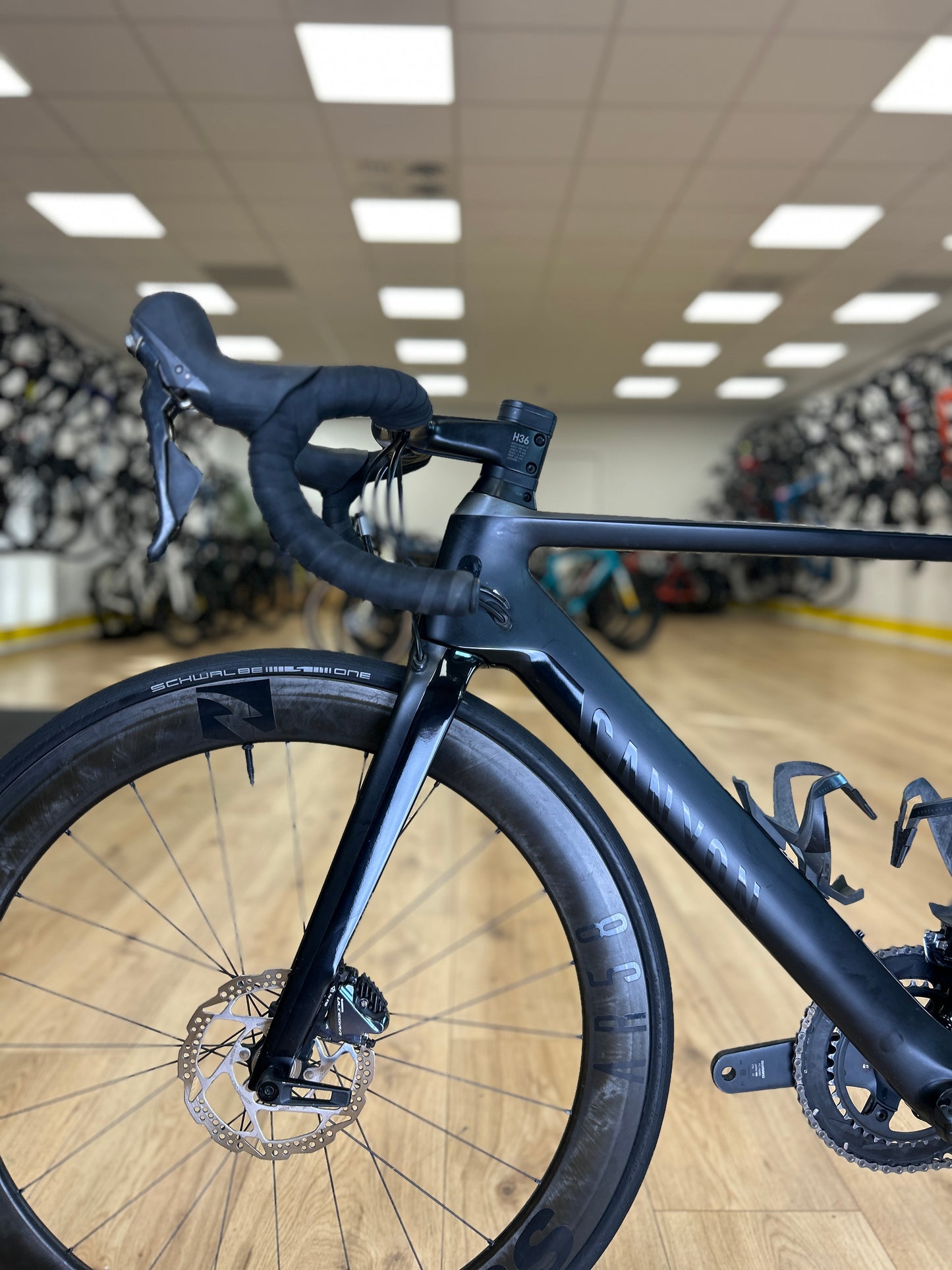 Canyon Aeroad Carbon Racefiets