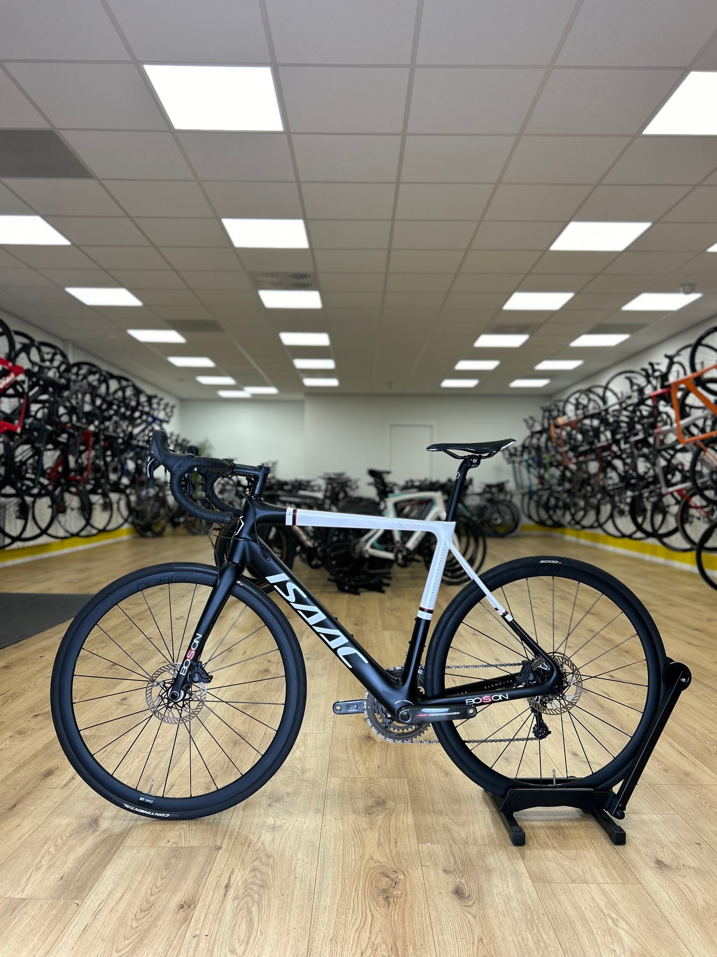 Isaac Boson Carbon Disc Racefiets