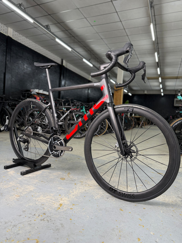 NIEUW BMC Teammachine SLR 01 ONE Red eTap Carbon Racefiets