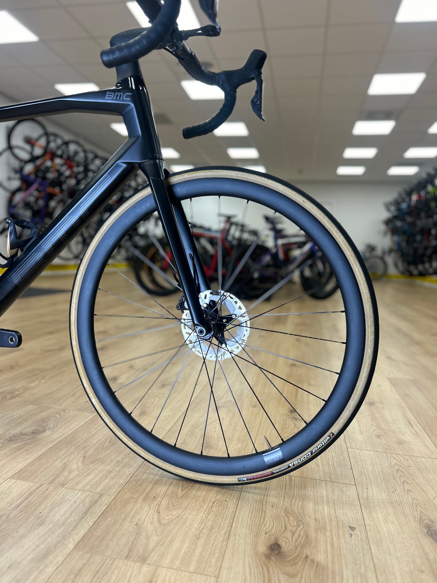 BMC Road Machine 01 Di2 Carbon Disc Racefiets