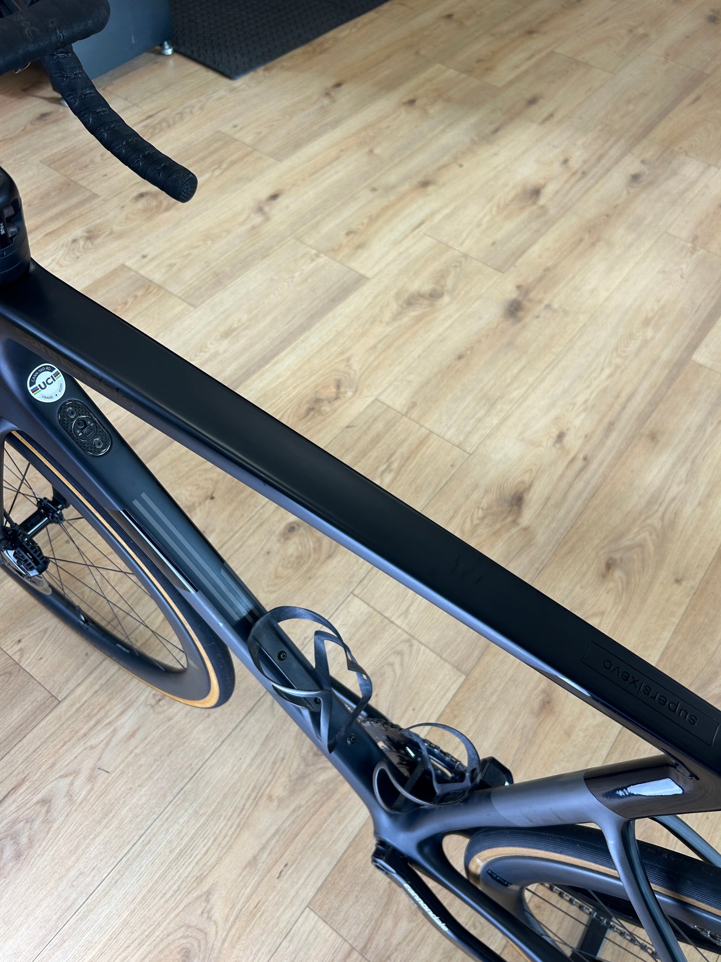 Cannondale SuperSix EVO Hi-MOD Di2 Carbon Racefiets
