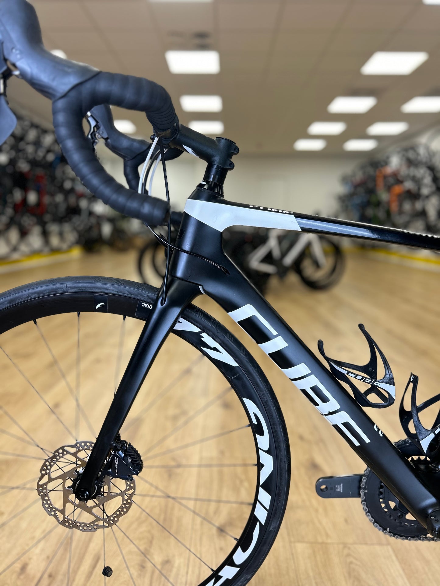 Cube Agree Ultegra Carbon Disc Racefiets