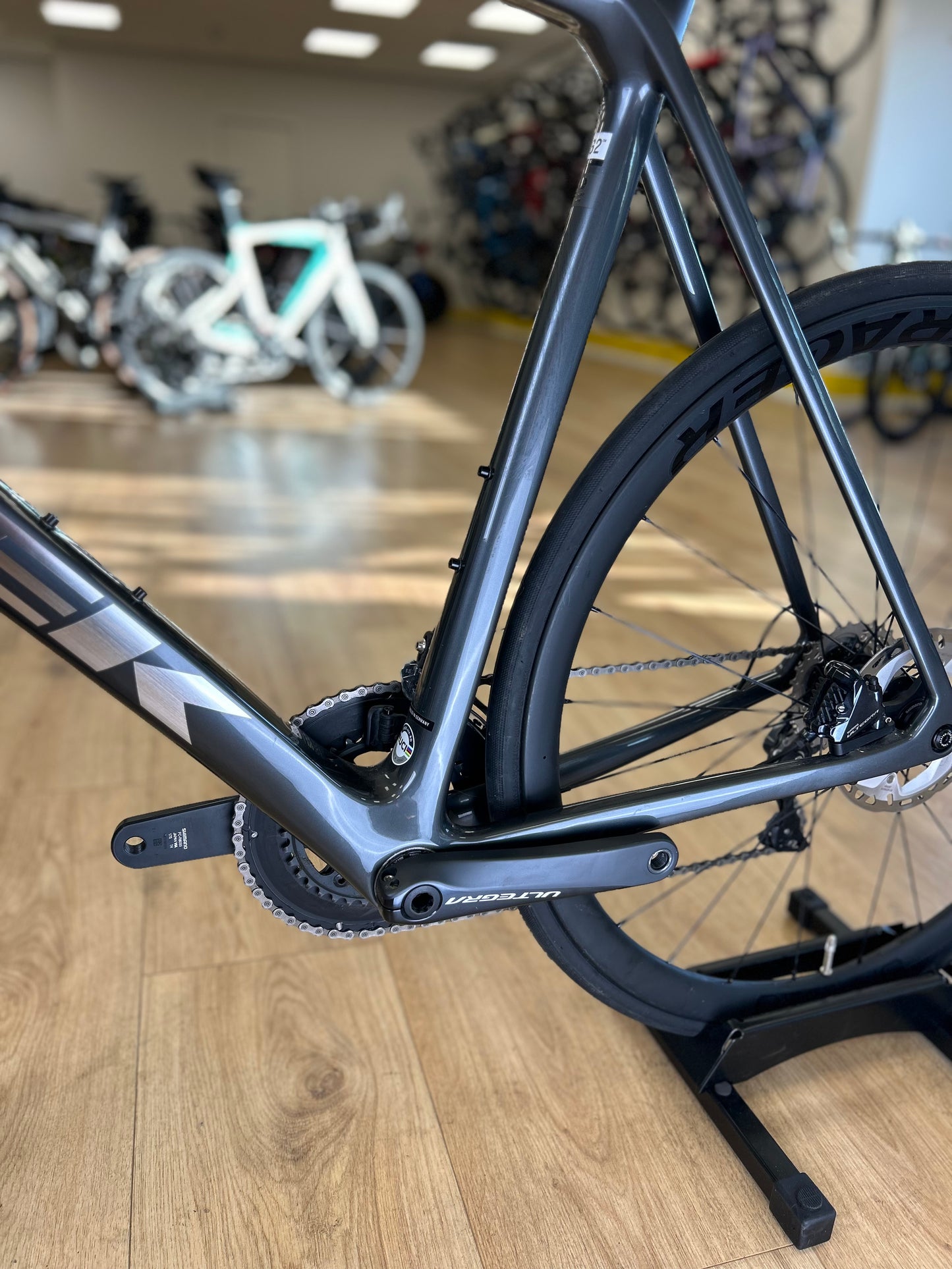 250km Trek Emonda Sl6 Pro Carbon Disc Racefiets