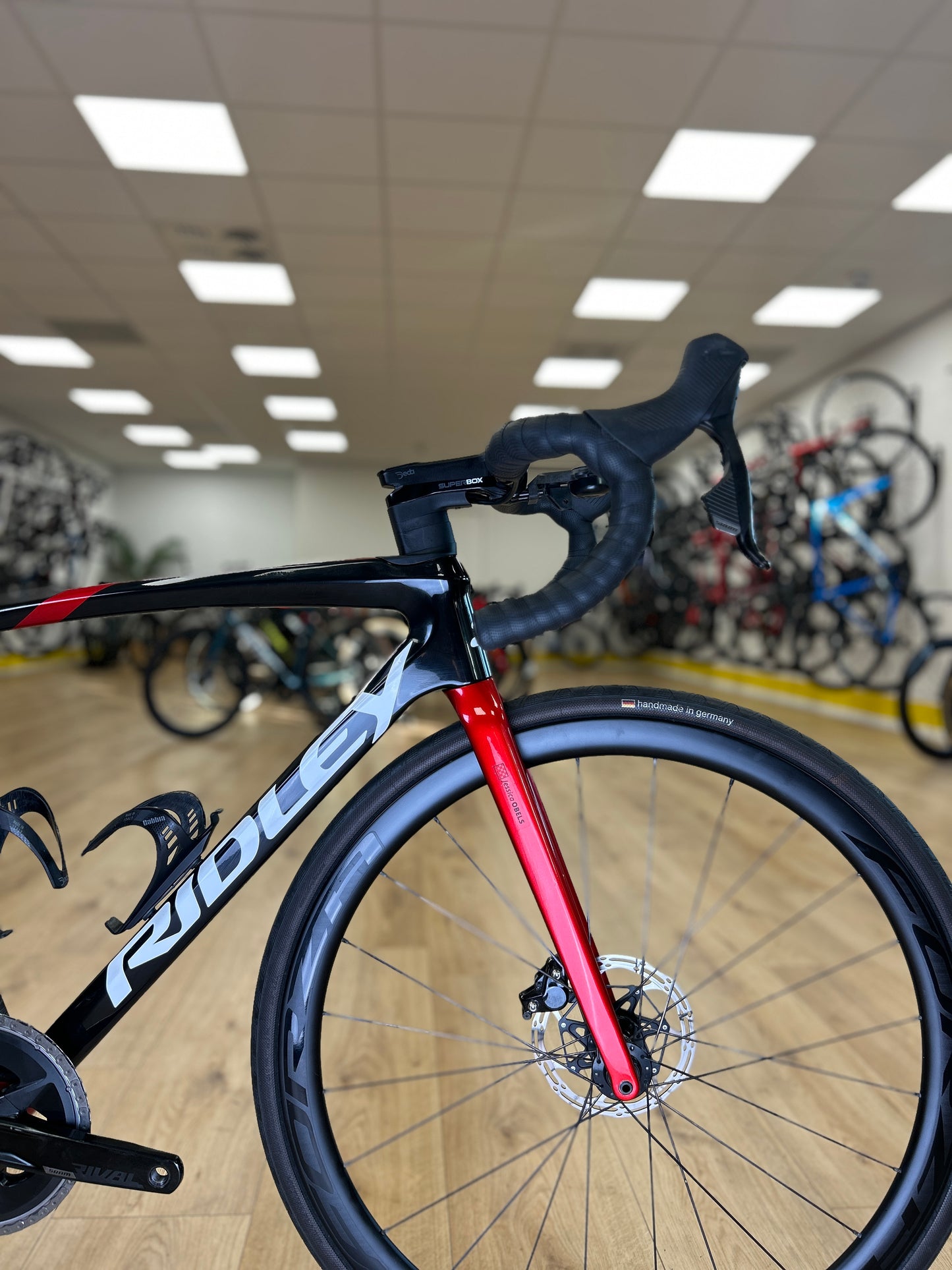 Ridley Fenix SLiC AXS Carbon Racefiets