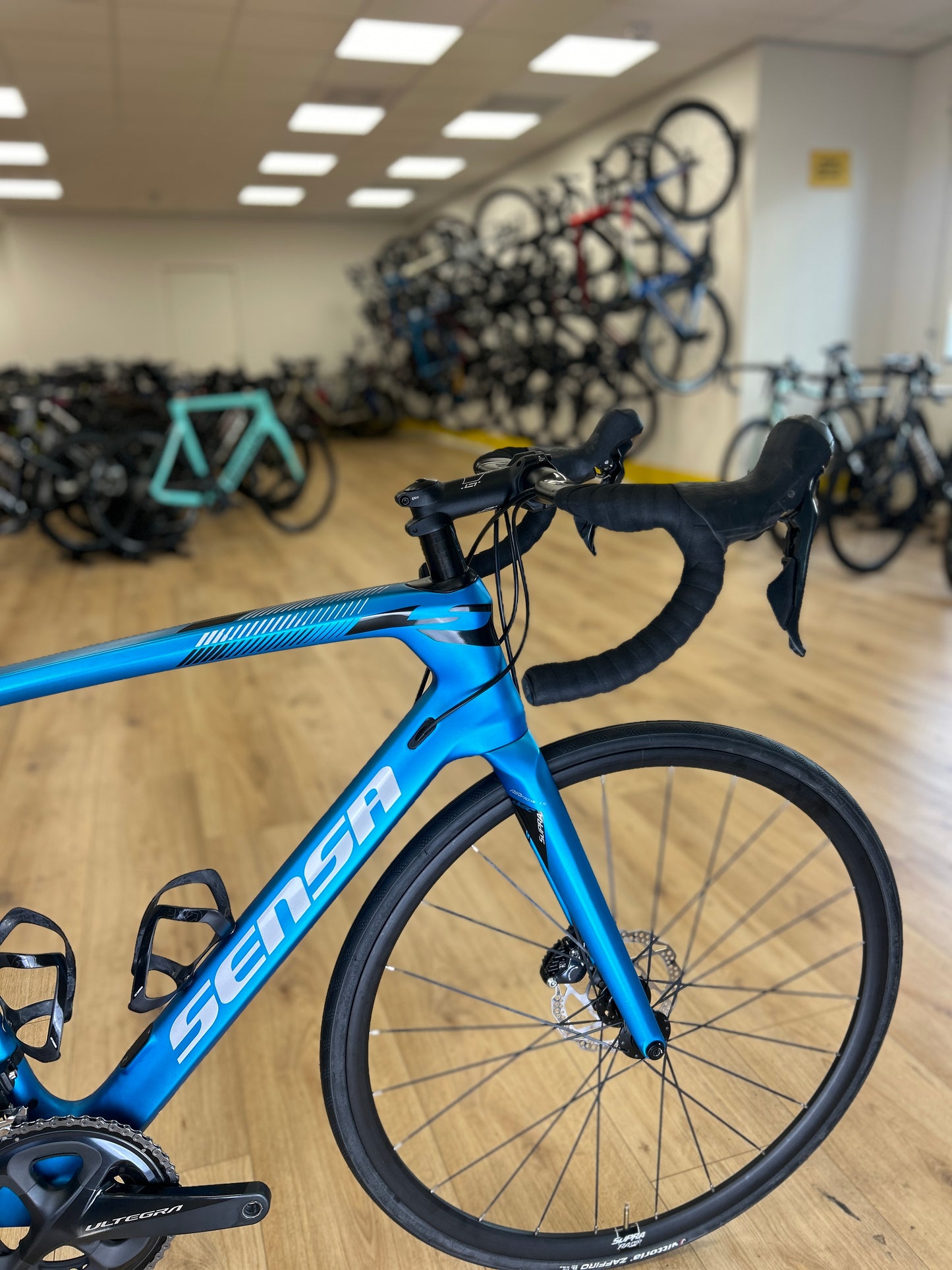 Sensa Giulia G3 Ultegra Carbon Racefiets