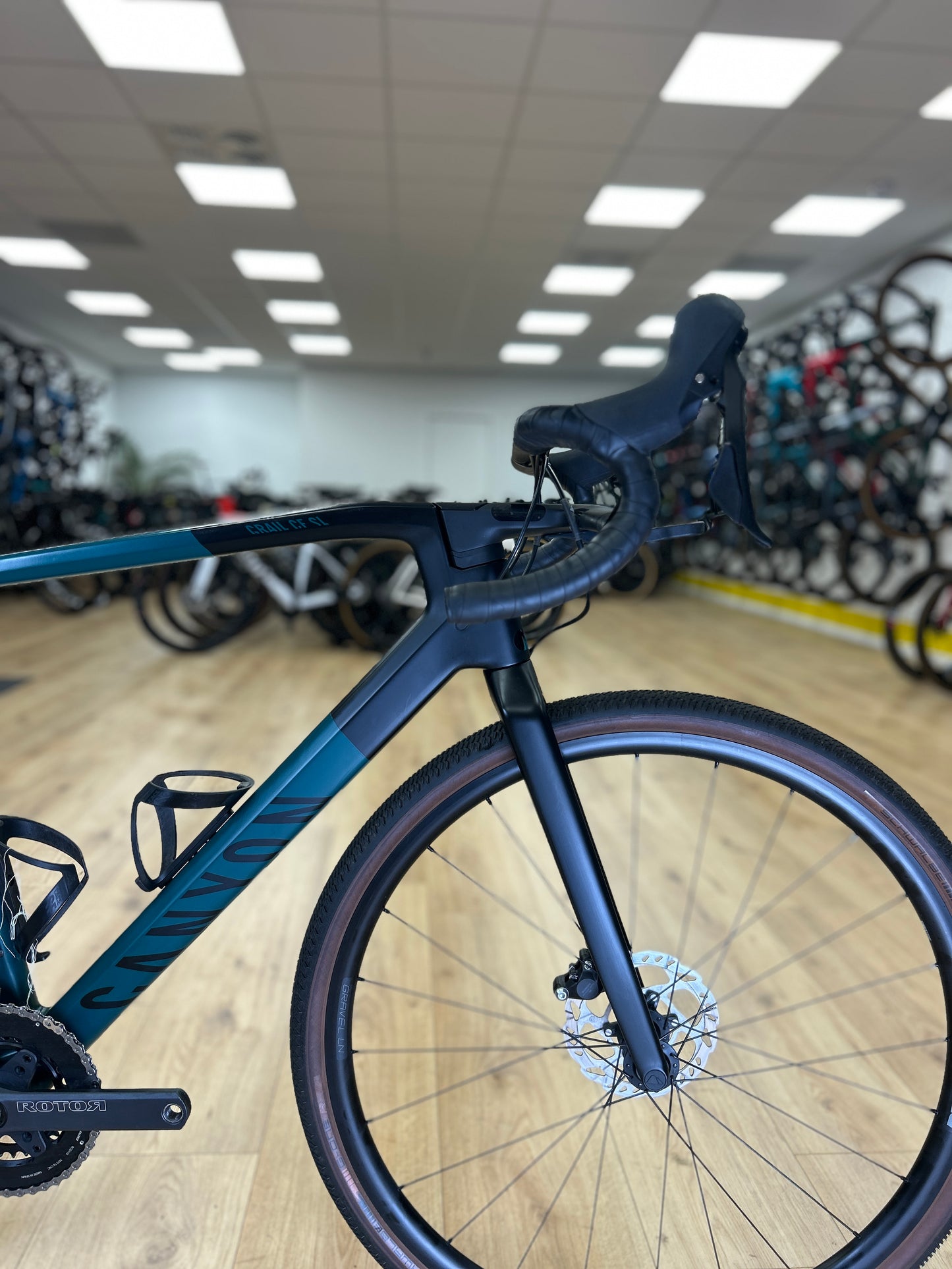 Canyon Grail CF SL 7 Gravel Fiets
