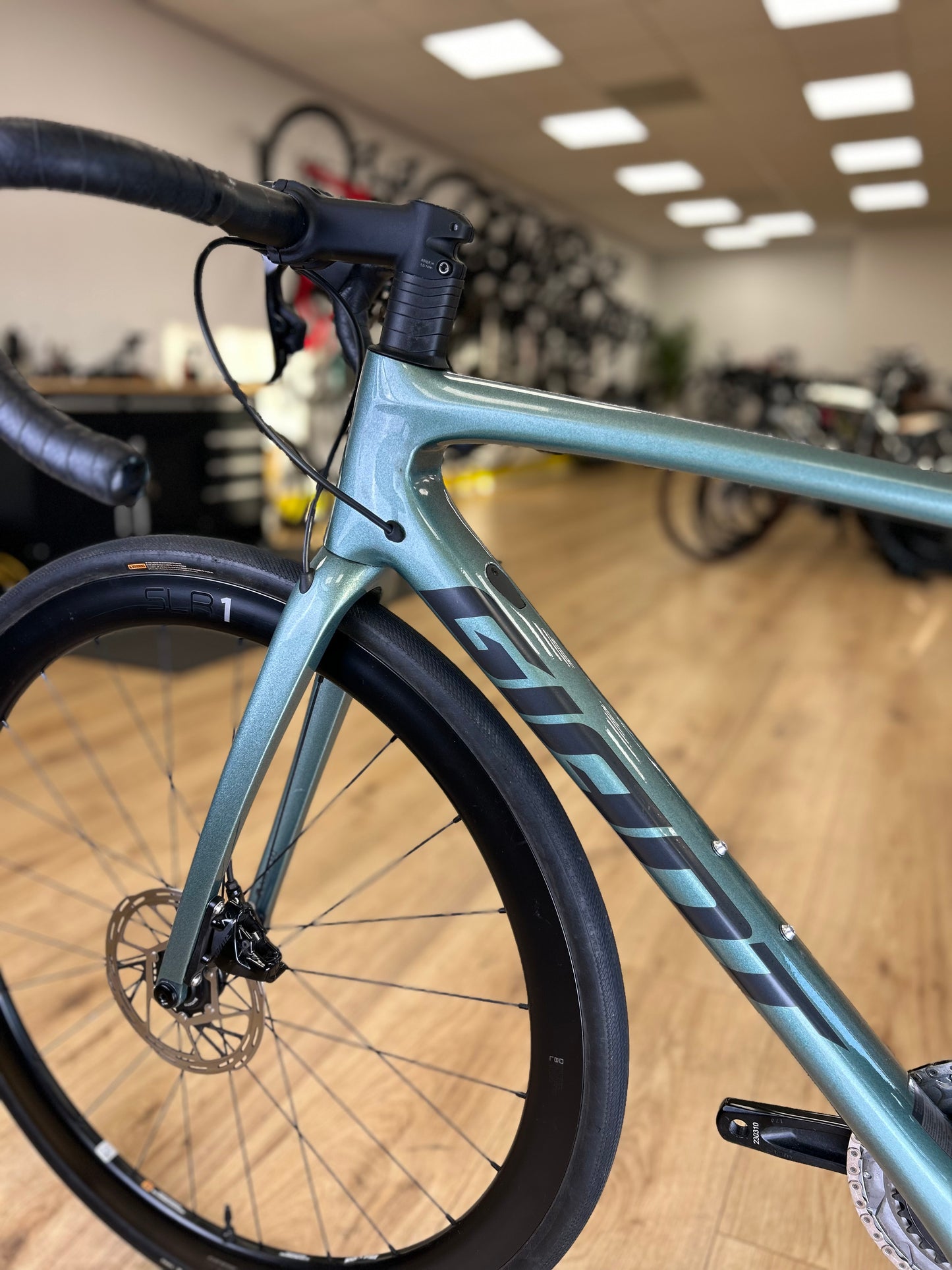 Giant TCR AXS Carbon Disc Racefiets