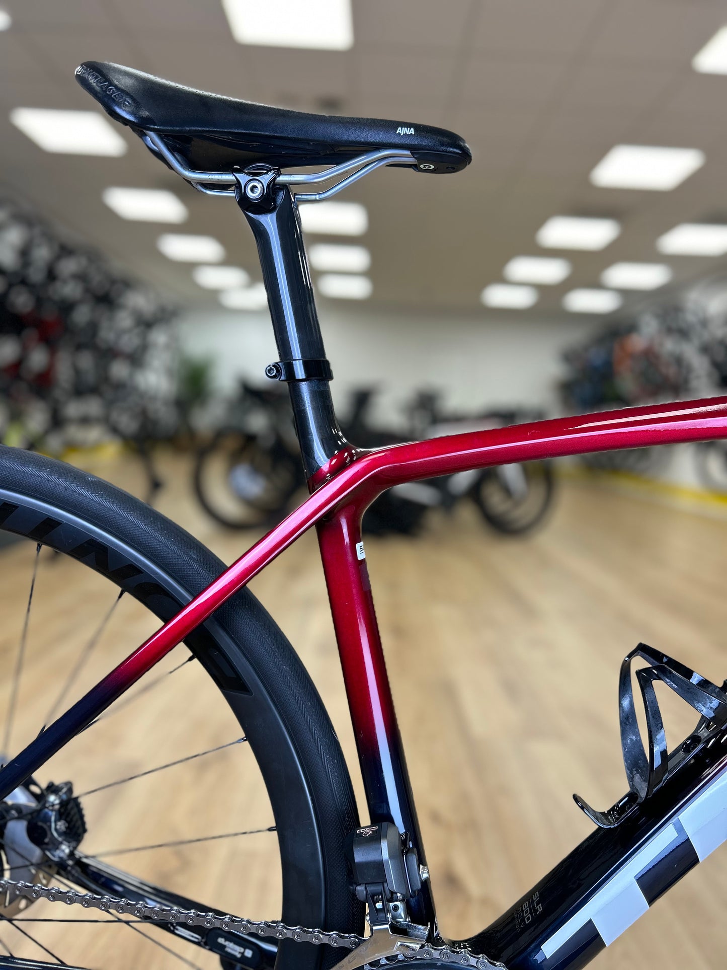Trek Emonda SLR7 Di2 Carbon Disc Racefiets