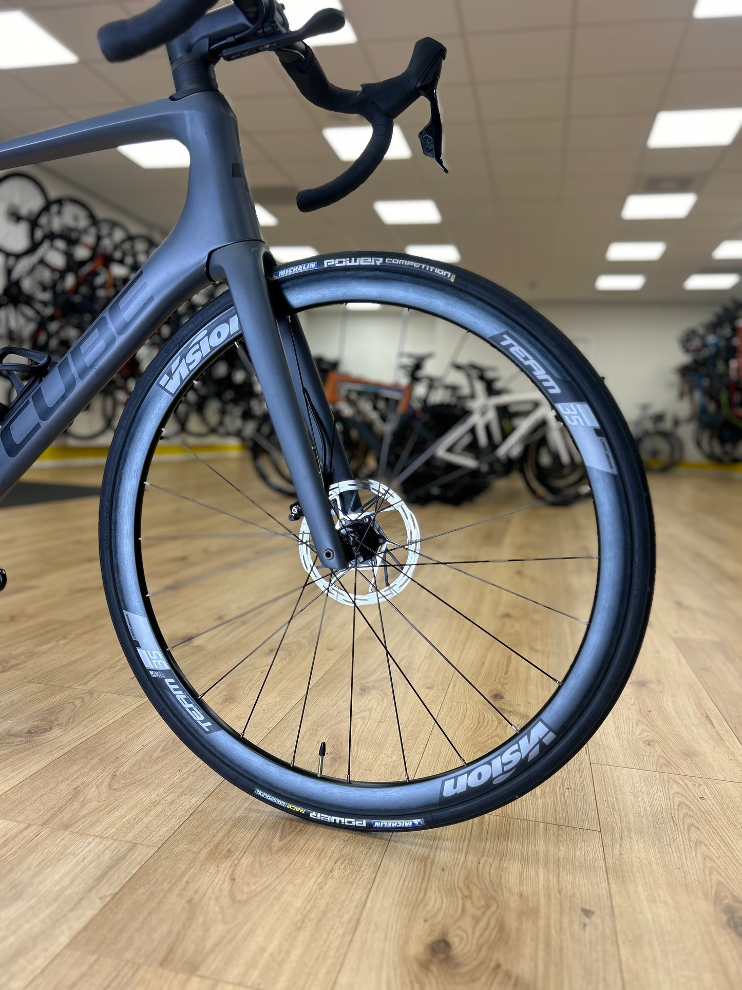 Cube Agree AXS Carbon Racefiets