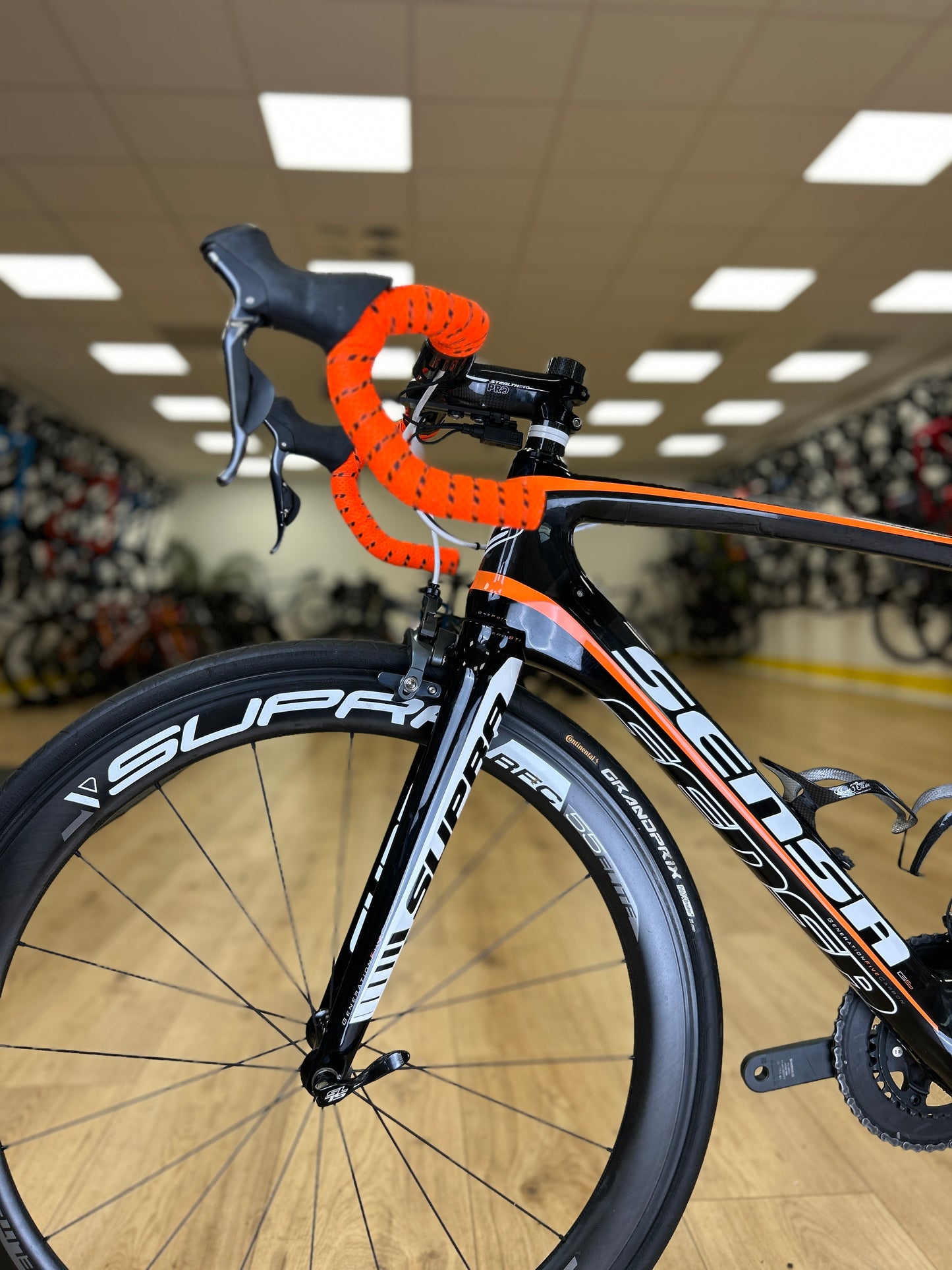 Sensa Giulia Calabria G5 Di2 Carbon Racefiets