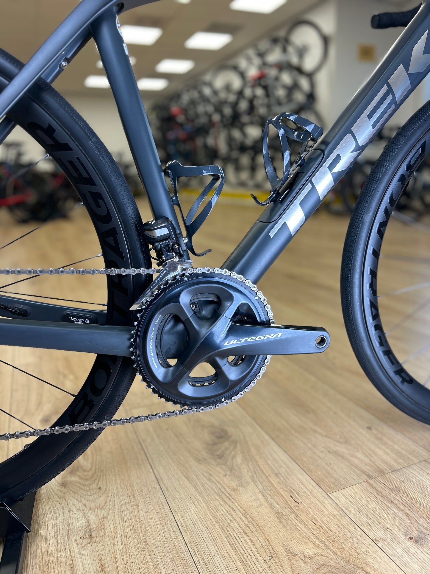 Trek Domane SL7 Di2 Carbon Racefiets