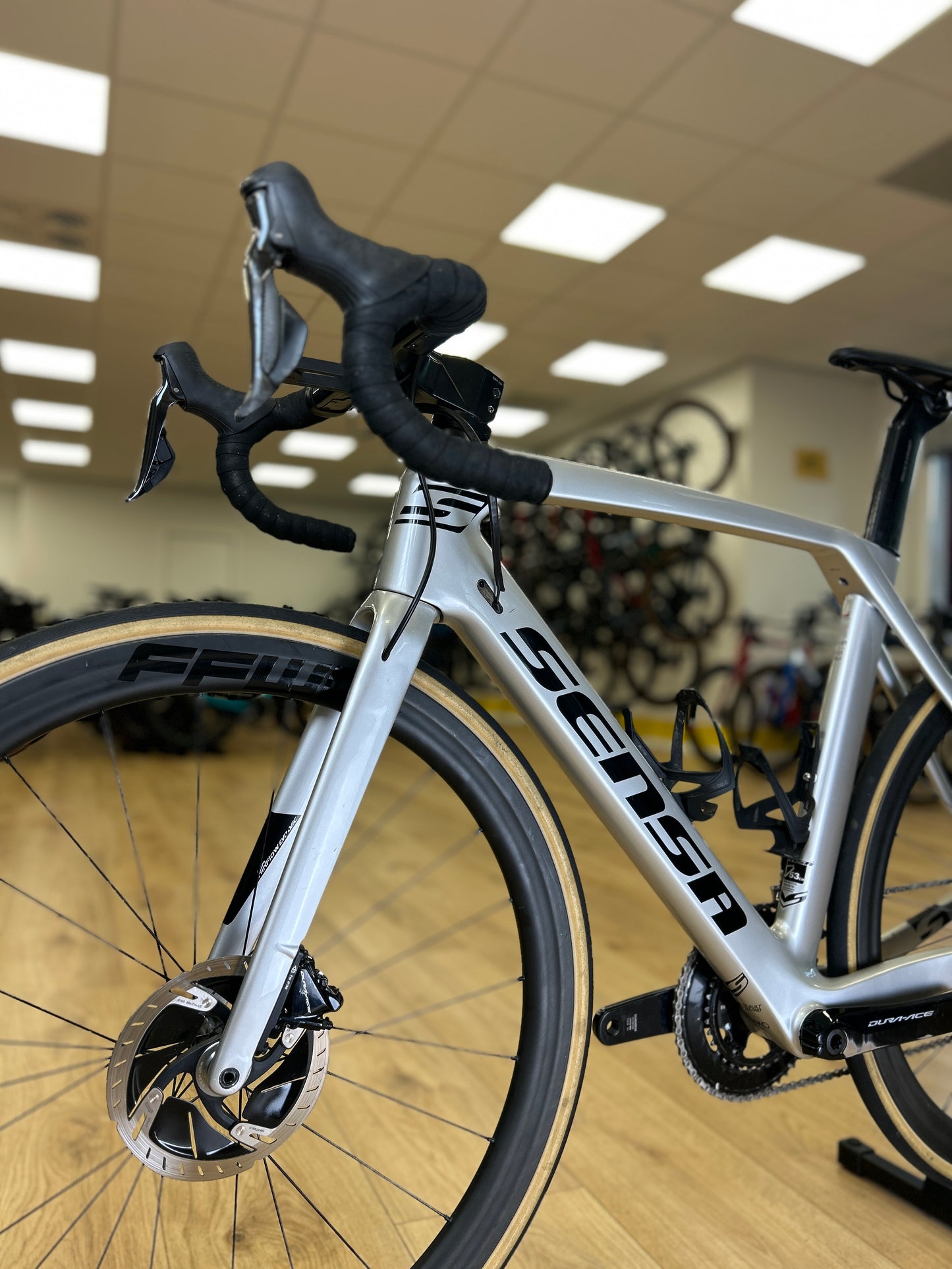 Sensa Giulia Evo Di2 Carbon Racefiets
