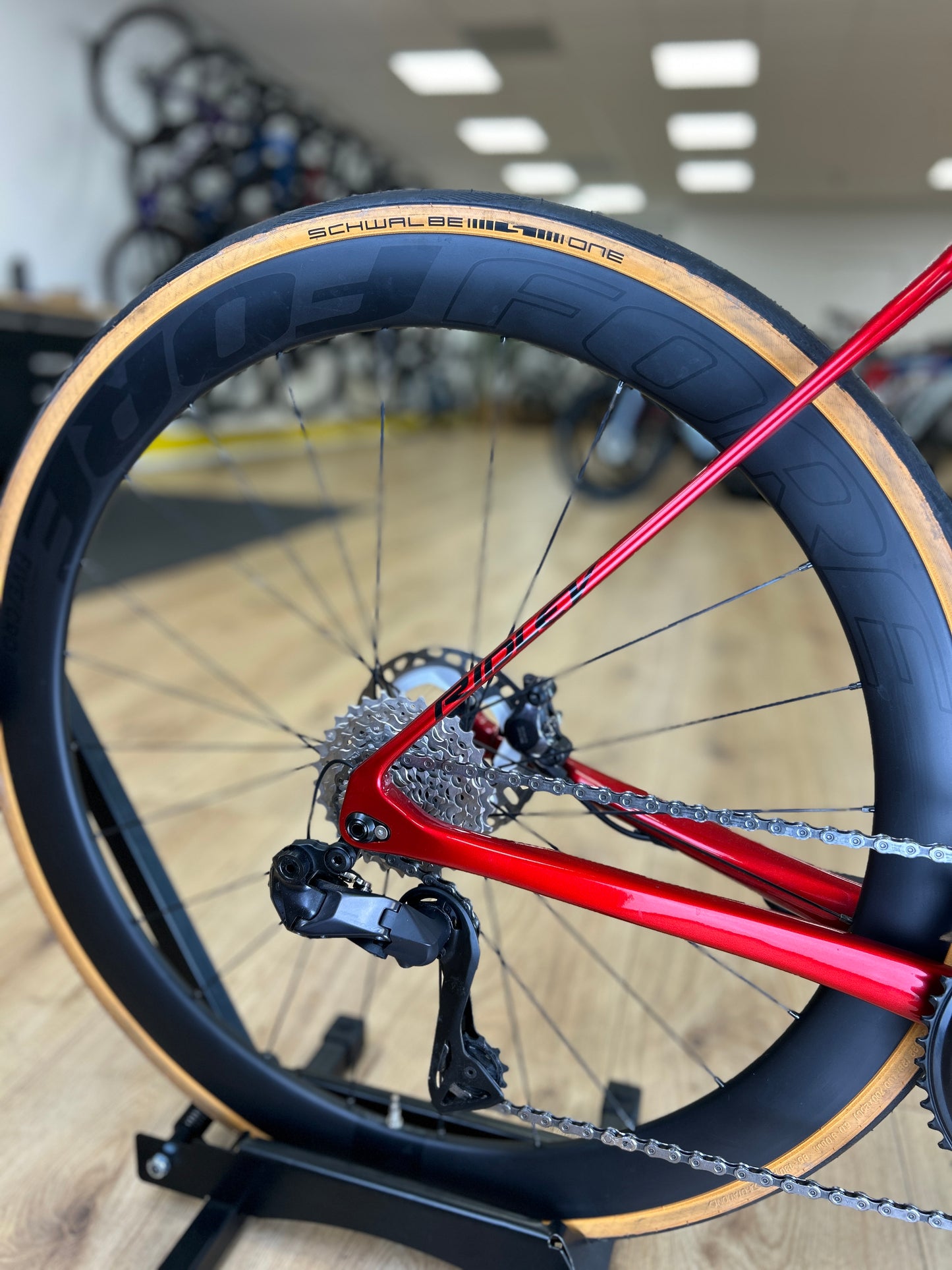 500km Ridley Fênix Slic Di2 Carbon Racefiets