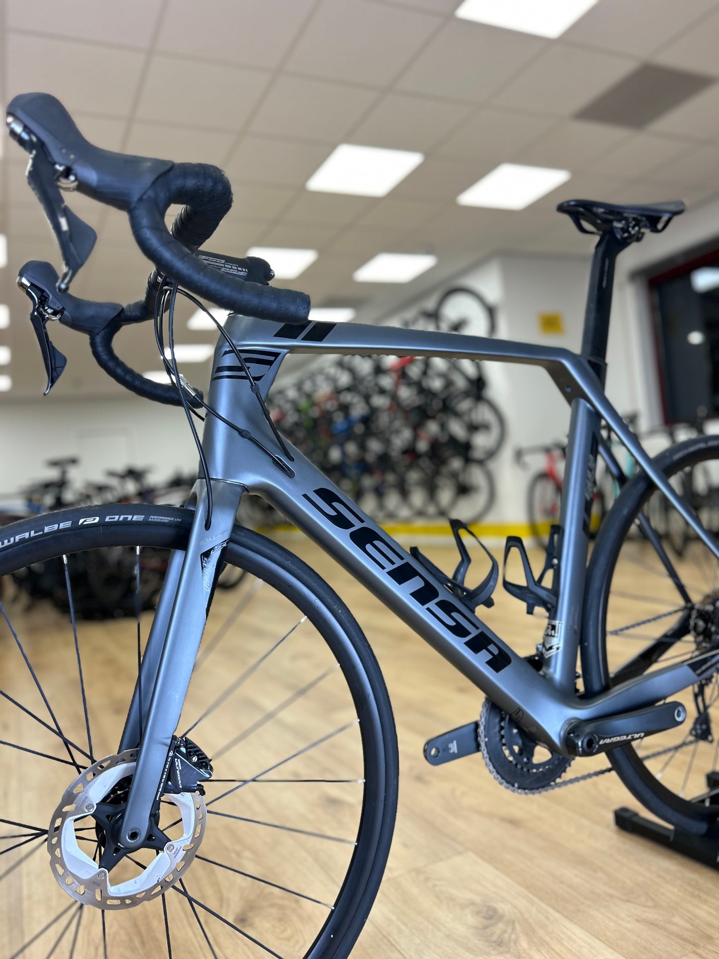 Sensa Giulia Evo MT61 Ultegra Carbon Disc Road Bike
