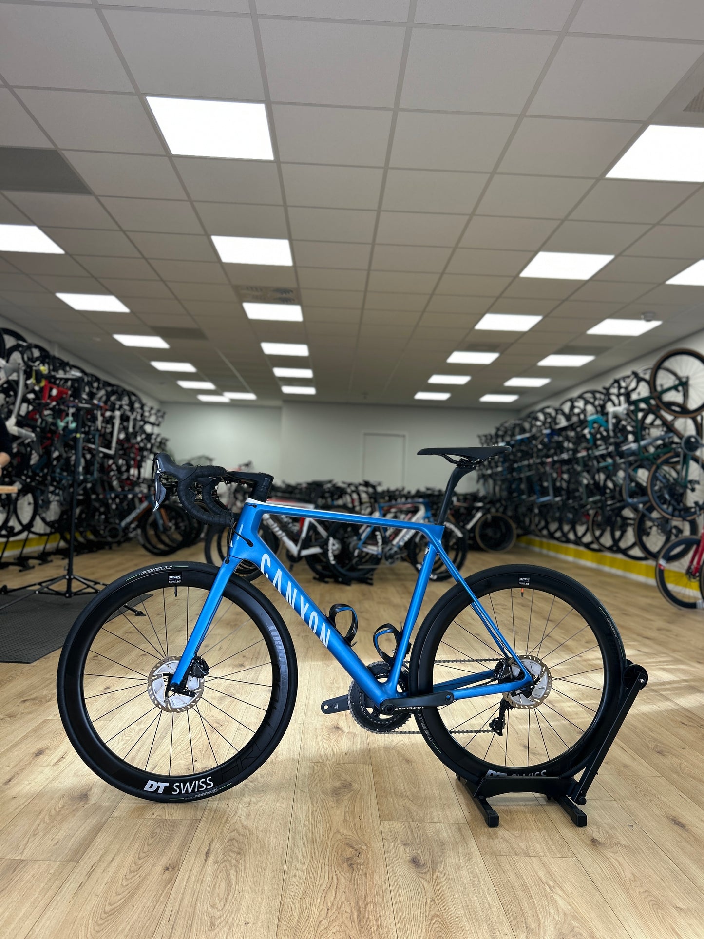 Canyon Ultimate CF SL Disc Di2 Carbon Racefiets