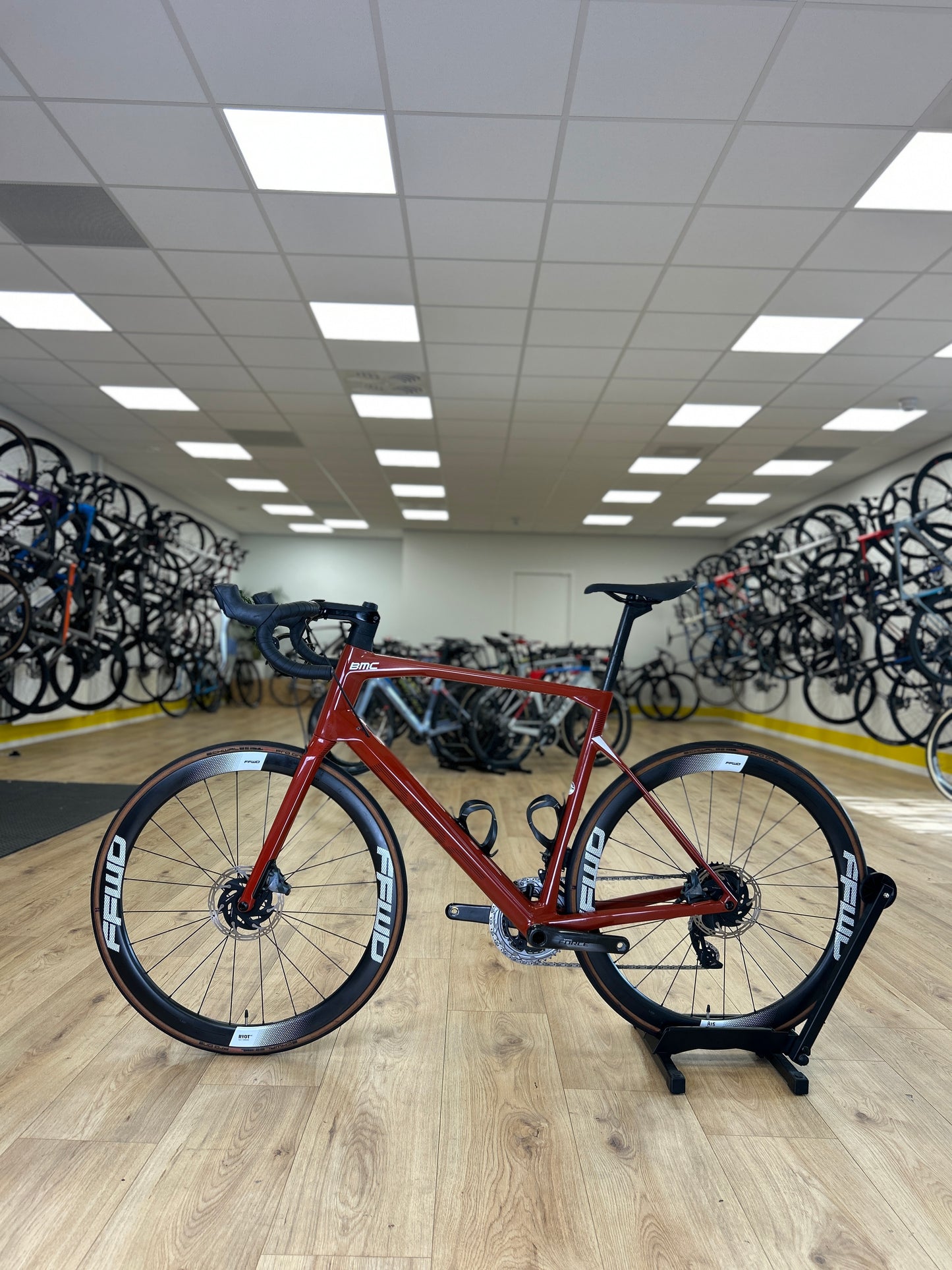 BMC Roadmachine One AXS Carbon Racefiets