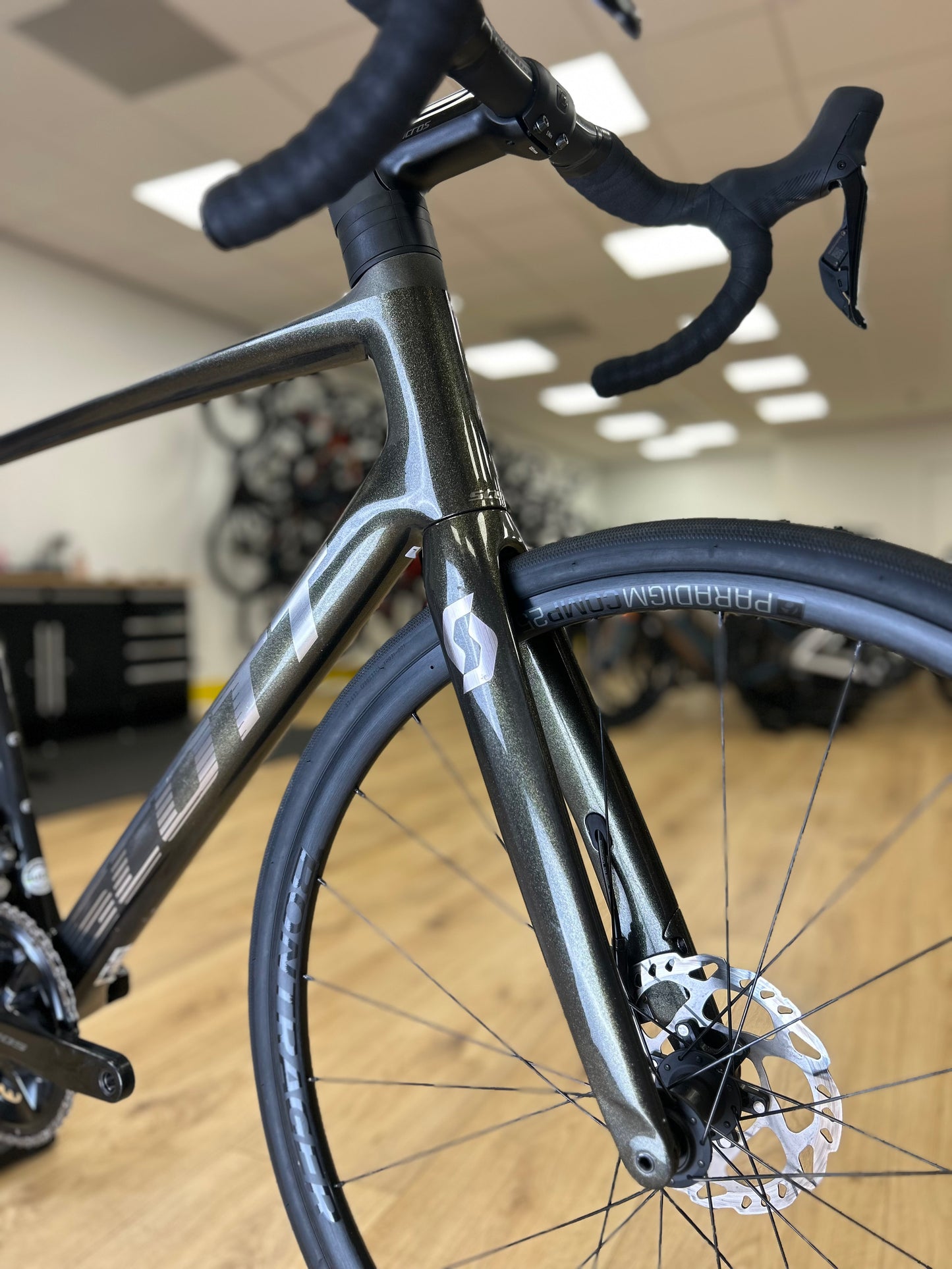 Scott Addict RC Di2 Carbon Road Bike