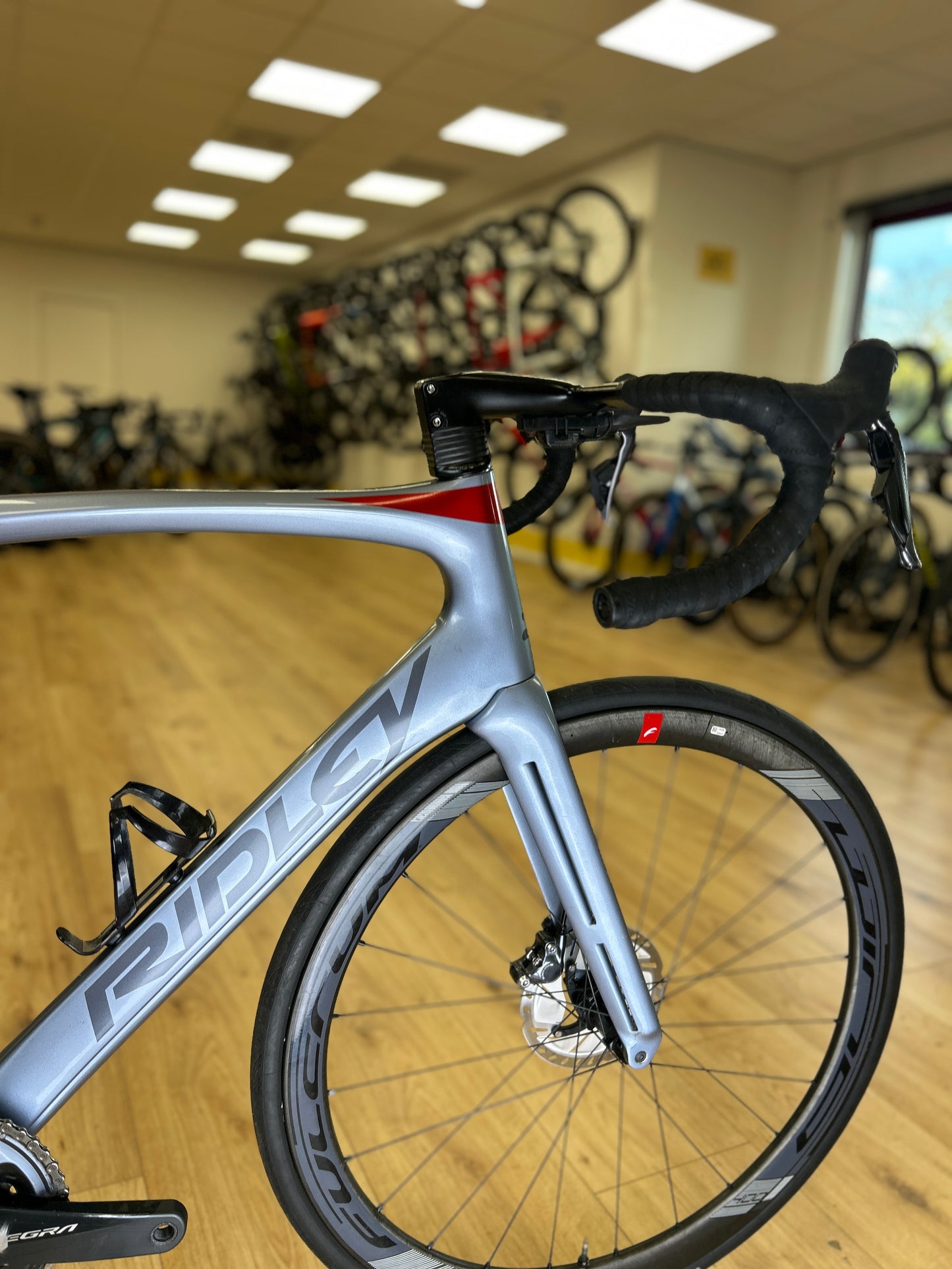 Ridley Noah Aero+ DI2 Carbon Disc Racefiets