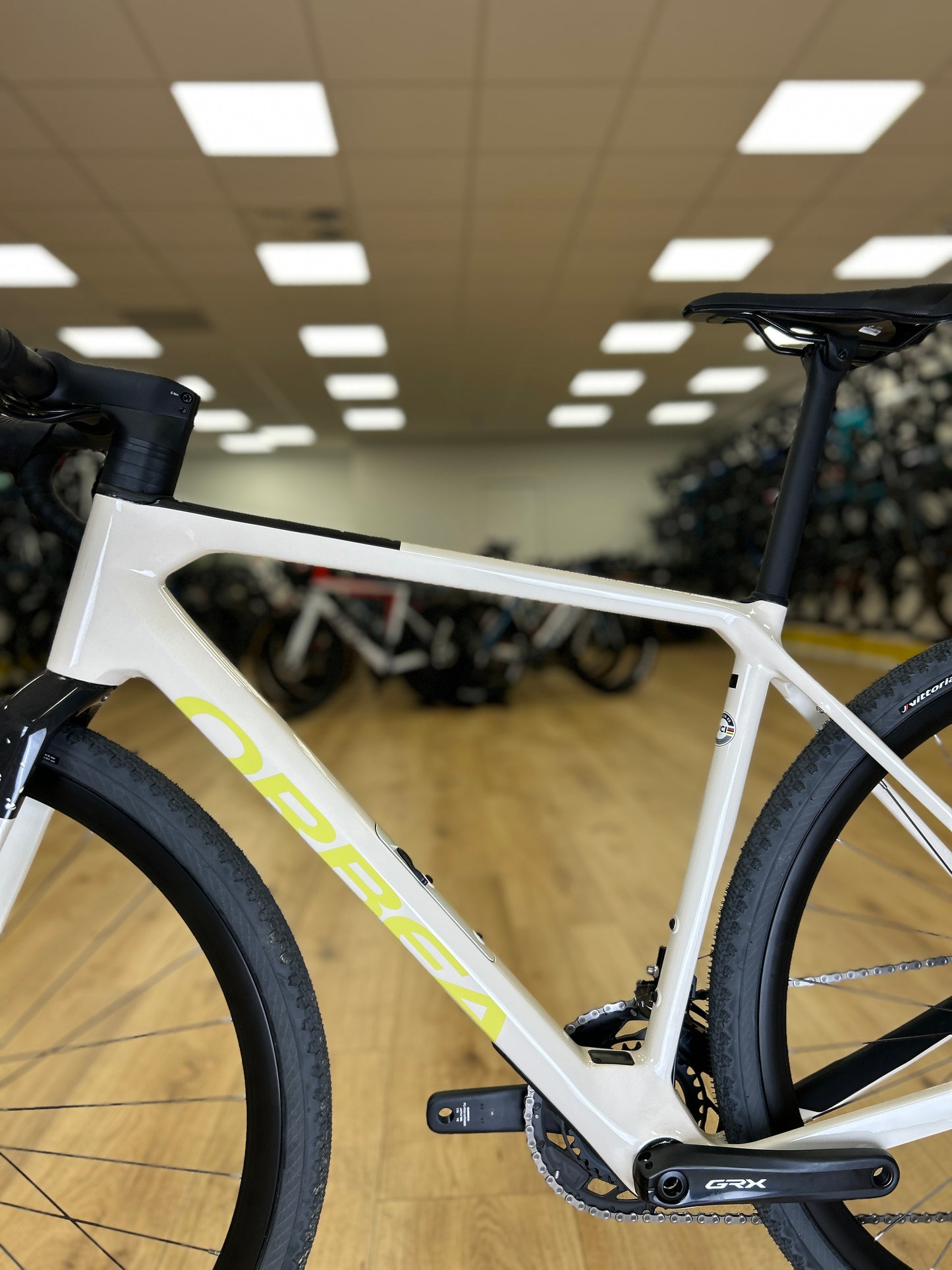 0km Showroom Model Orbea Terra Gravel Fiets