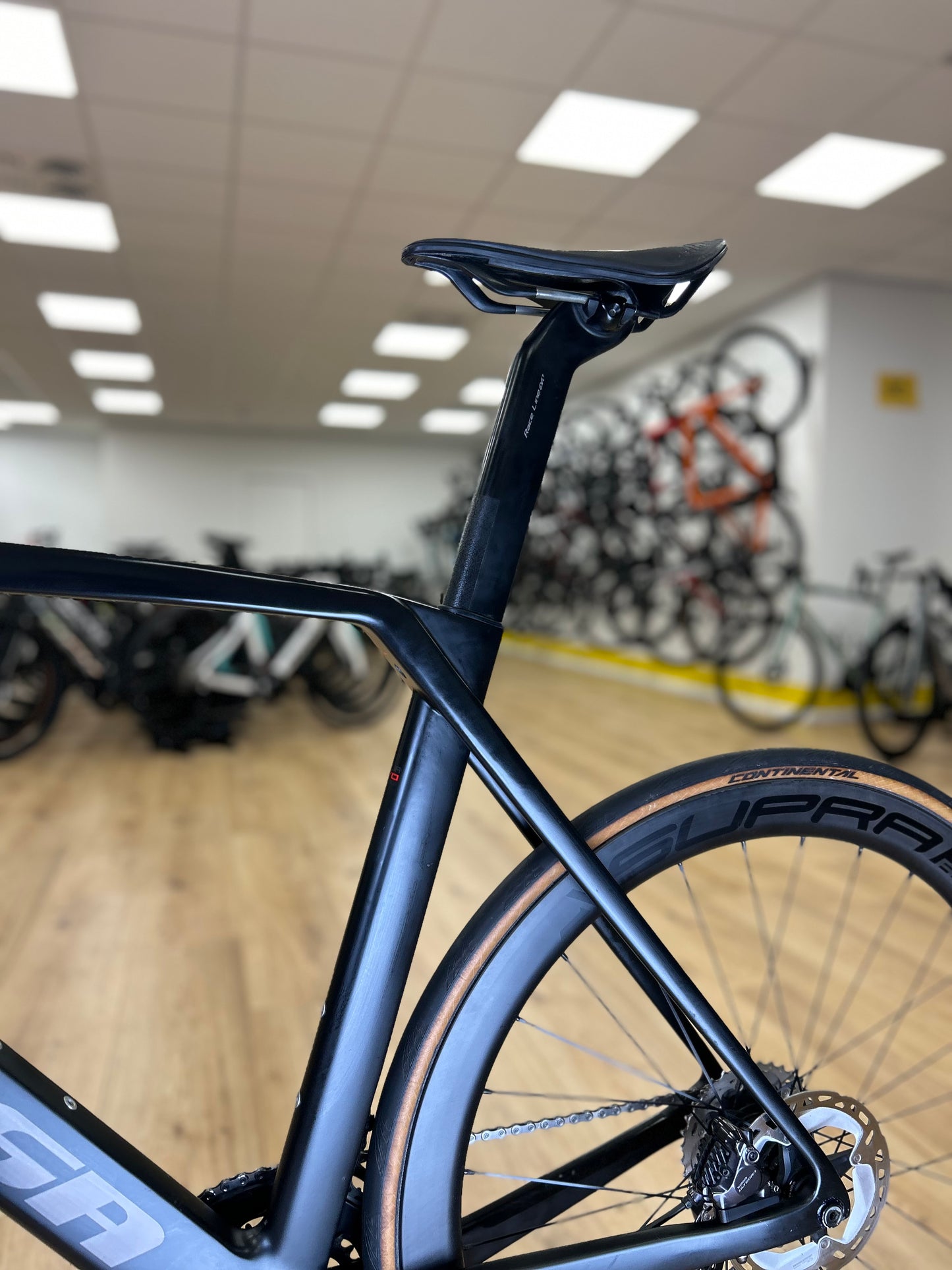 Sensa Giulia Evo Di2 Carbon Disc Racefiets