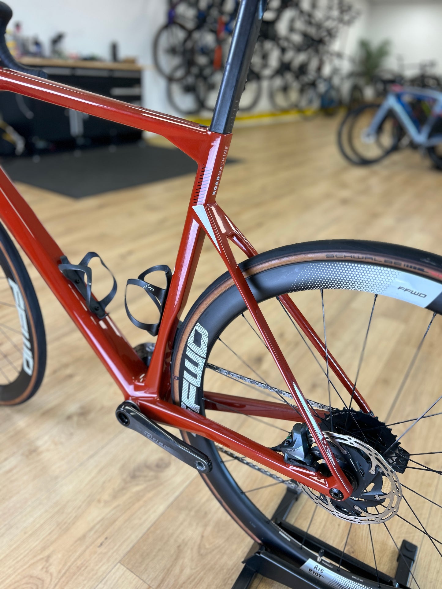 BMC Roadmachine One AXS Carbon Racefiets
