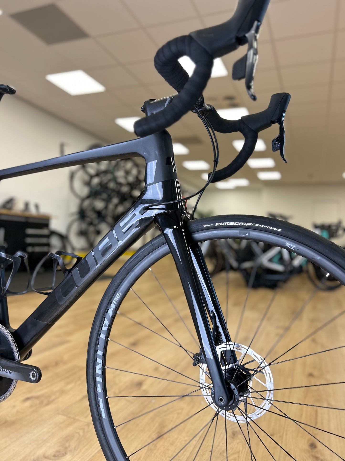 Cube Agree SLT PM AXS Carbon Disc Racefiets