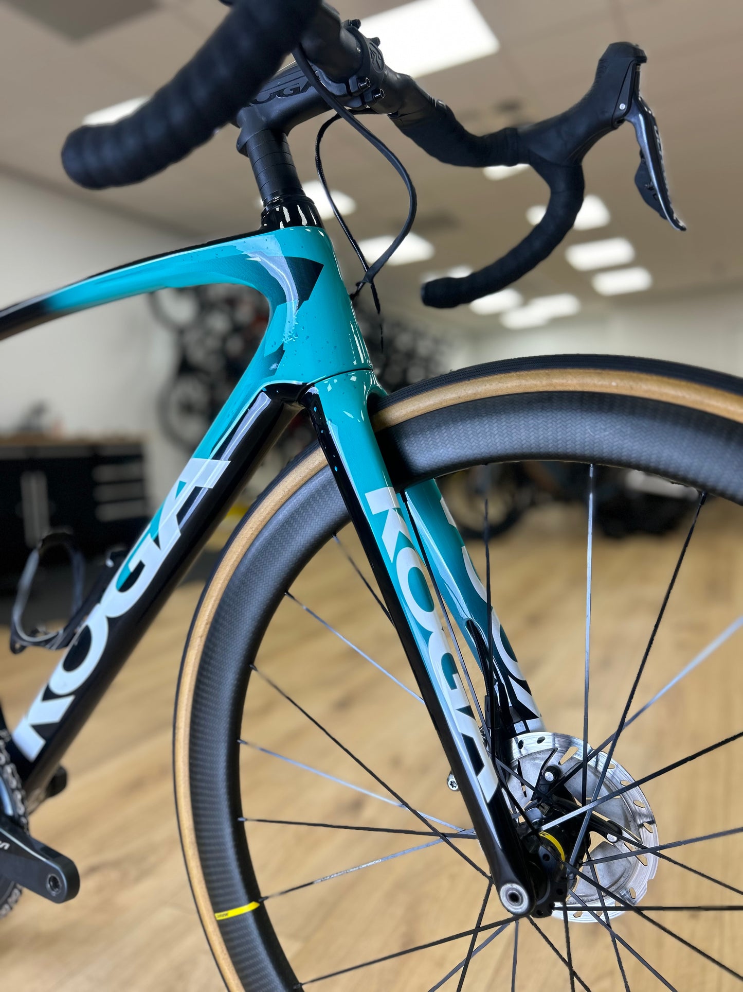 Koga Beat Premium Di2 Ultegra Disc Carbon Racefiets