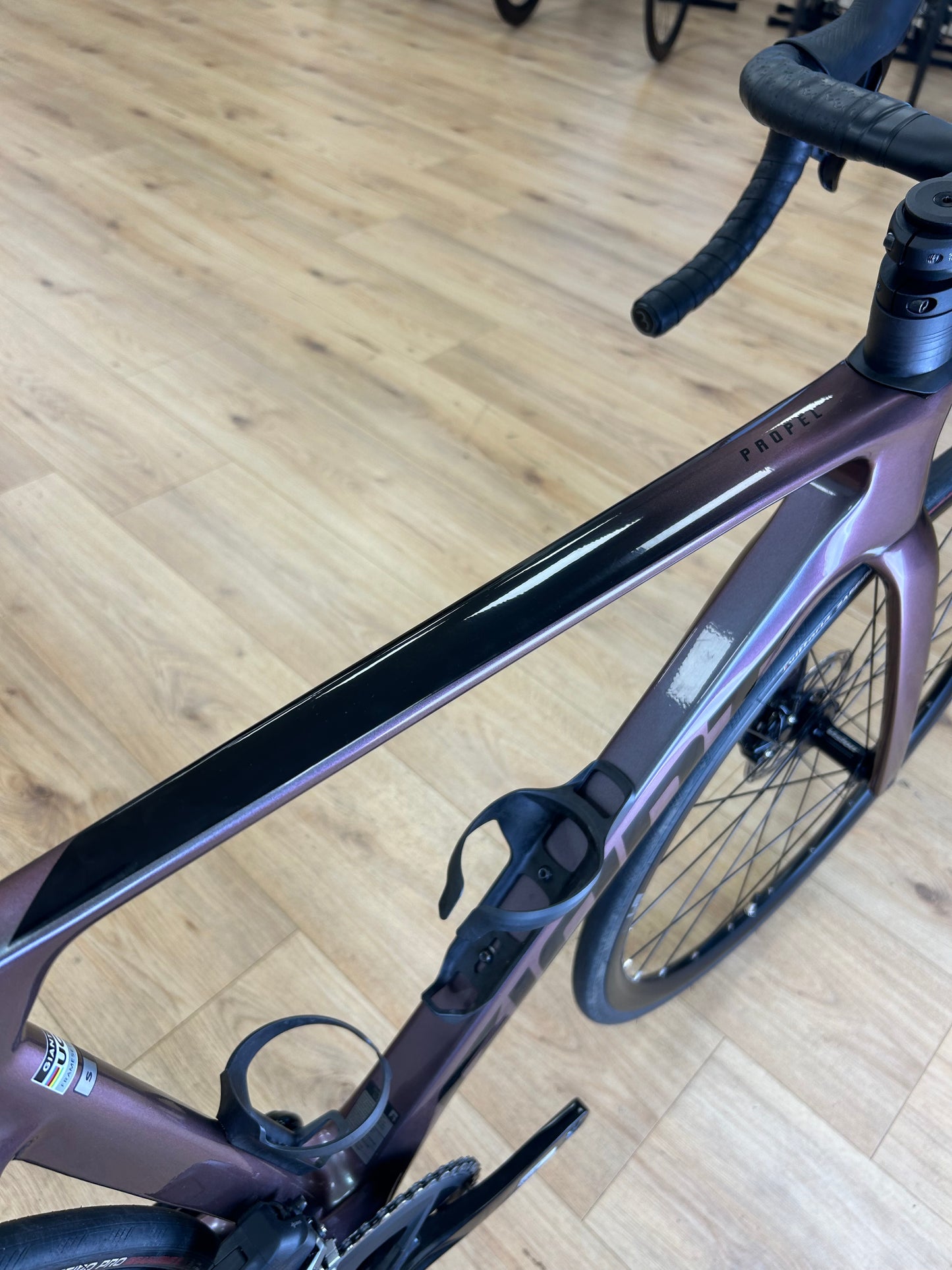 Giant Propel AXS Carbon Disc Racefiets
