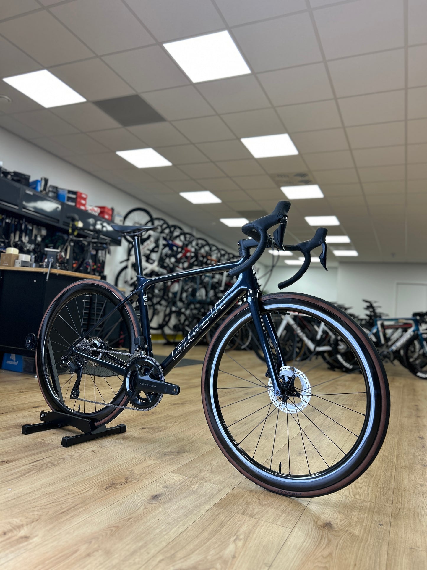 Trek Domane SL7 Di2 Carbon Racefiets