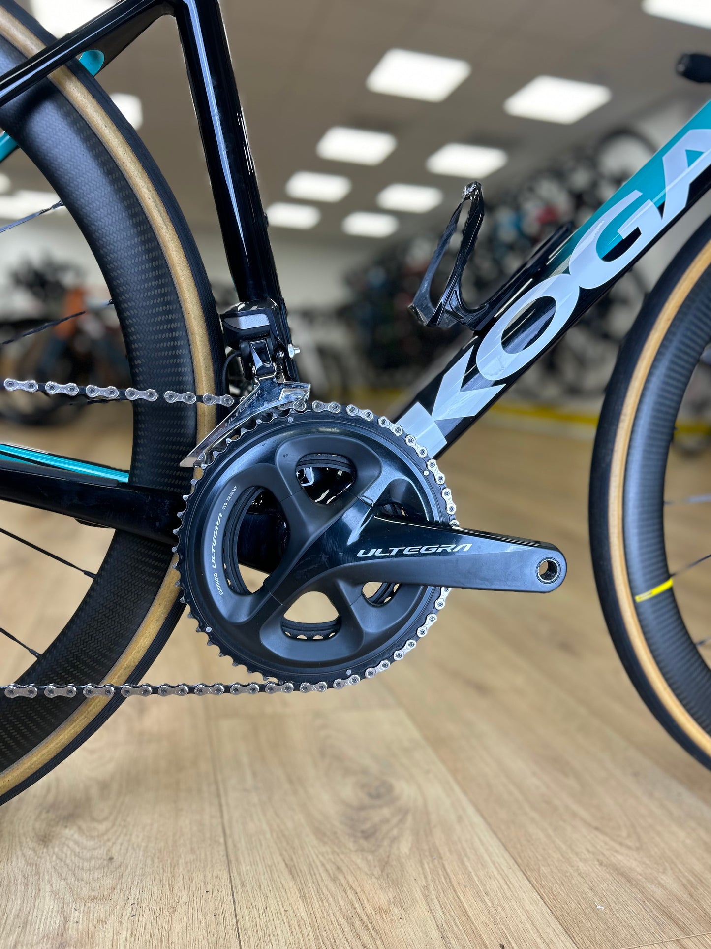 Koga Beat Premium Di2 Ultegra Disc Carbon Racefiets