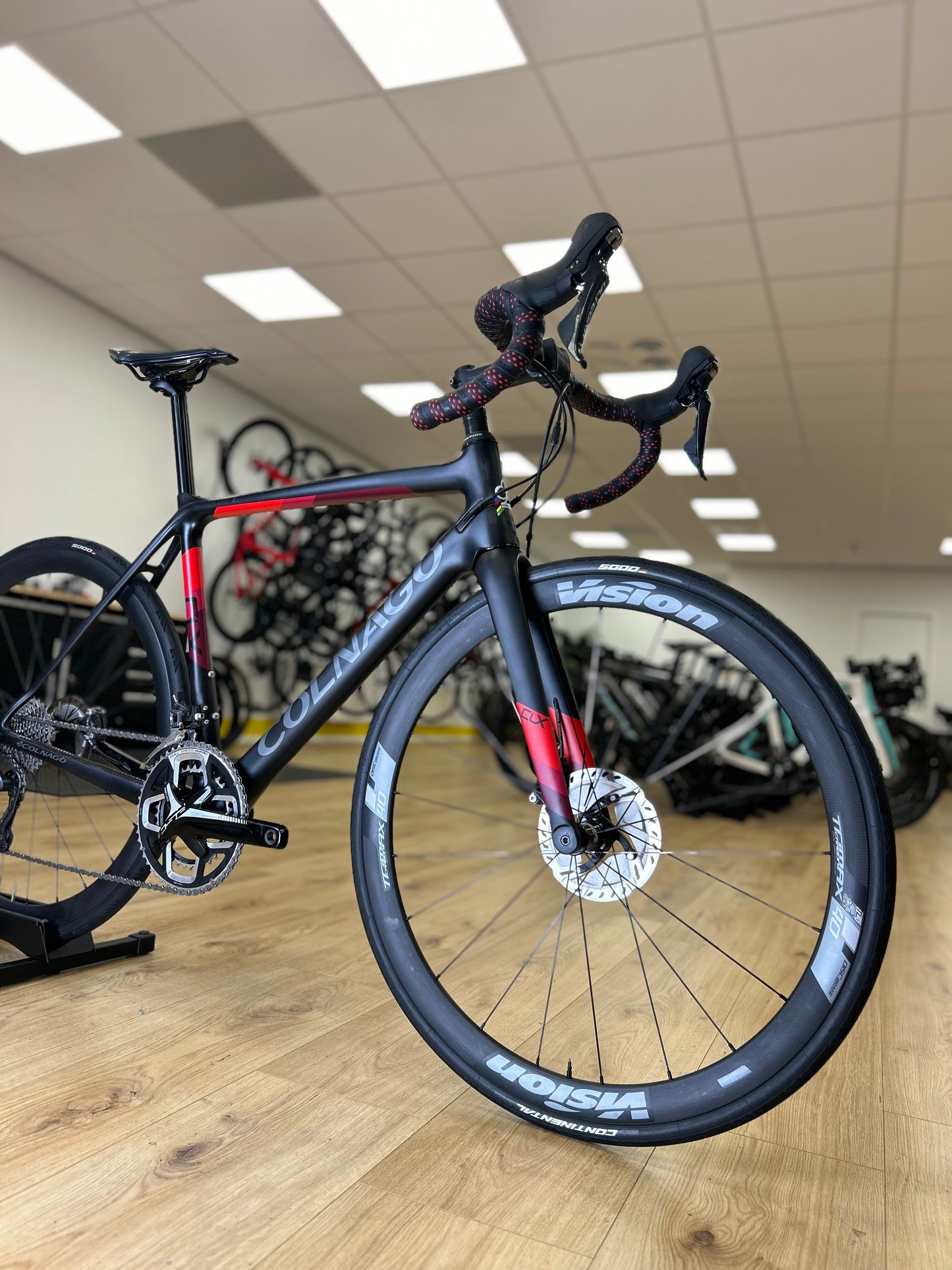 Colnago CLX Full Carbon Disc Racefiets